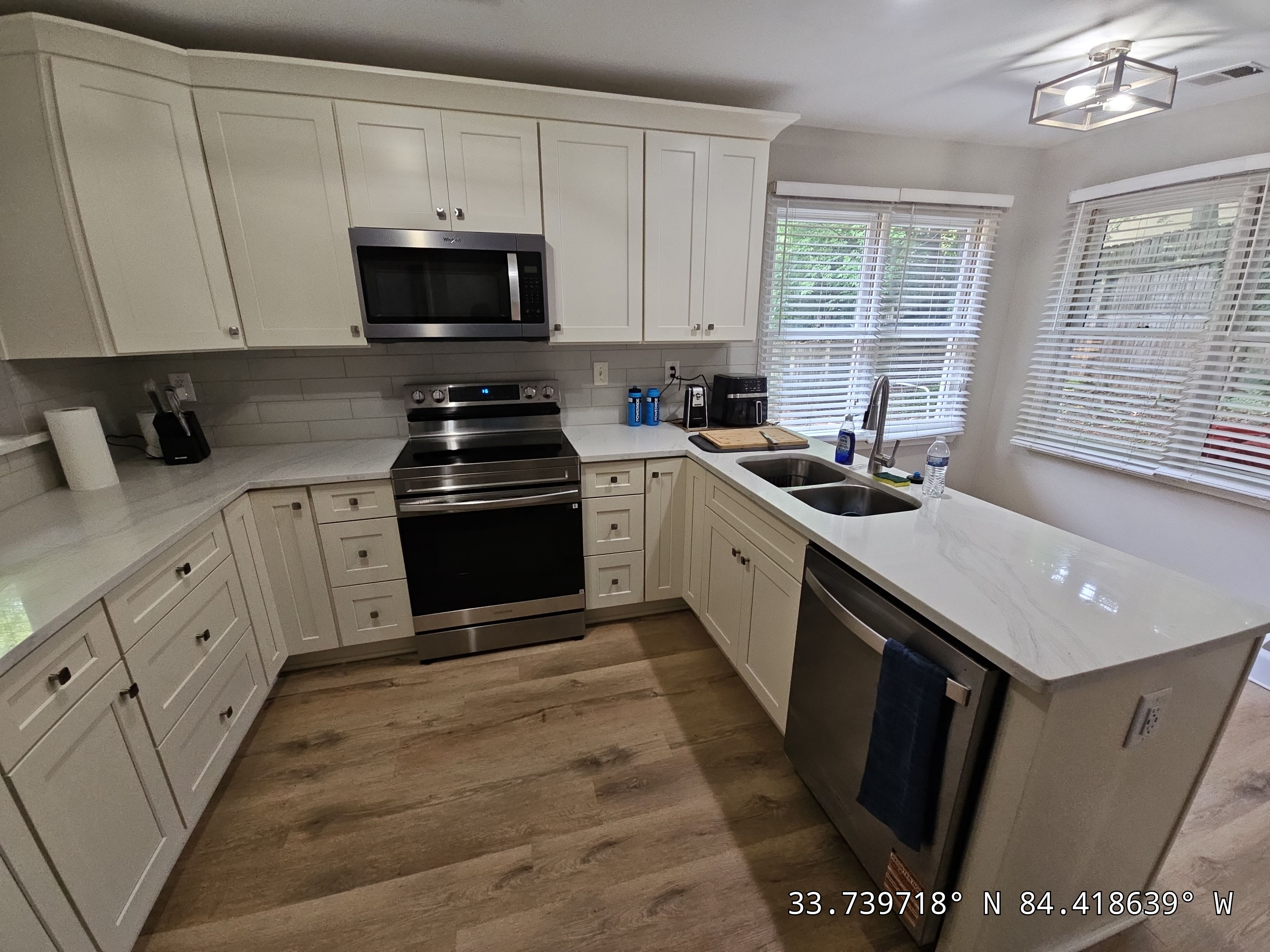Kitchen Renovation West End by Ajayi Design and Construction 