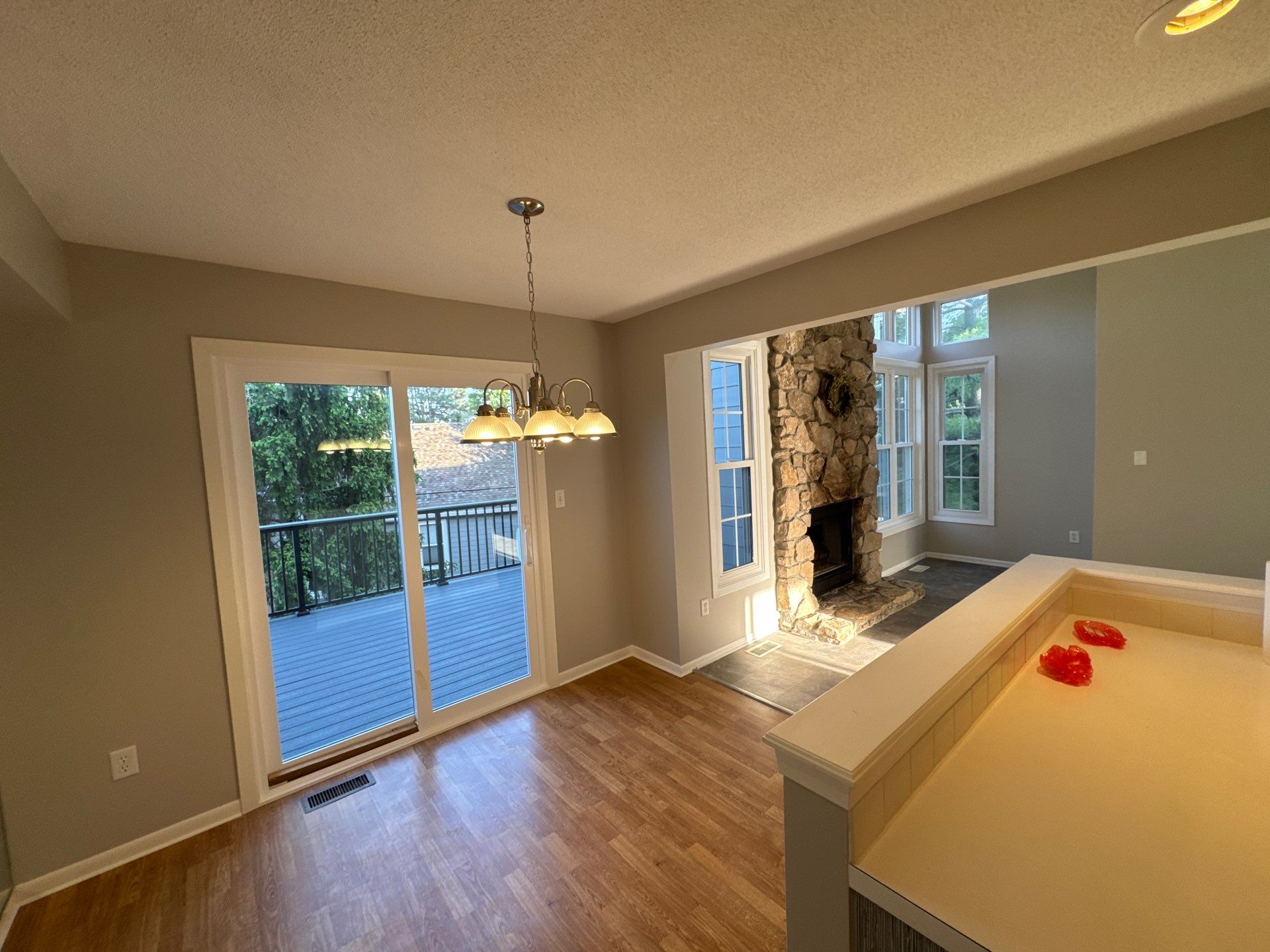 Condo Repaint Walls in Urbandale by Midwest Paint LLC
