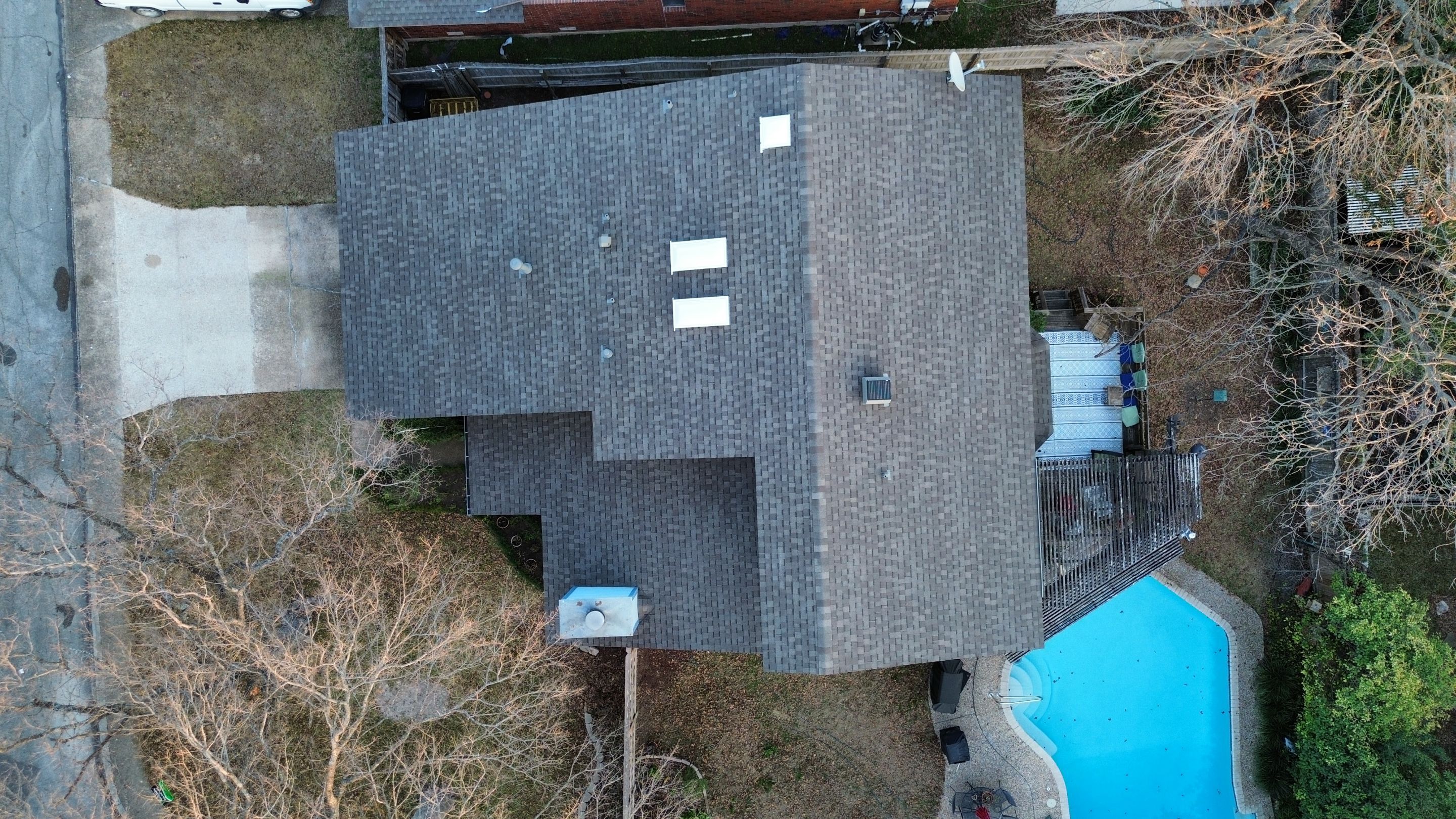 Roof Replacement using Tamko Heritage by Honeydew Roofing