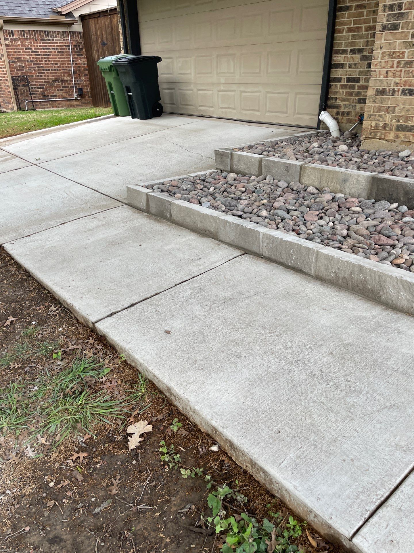 Stone Borders by Peterson’s