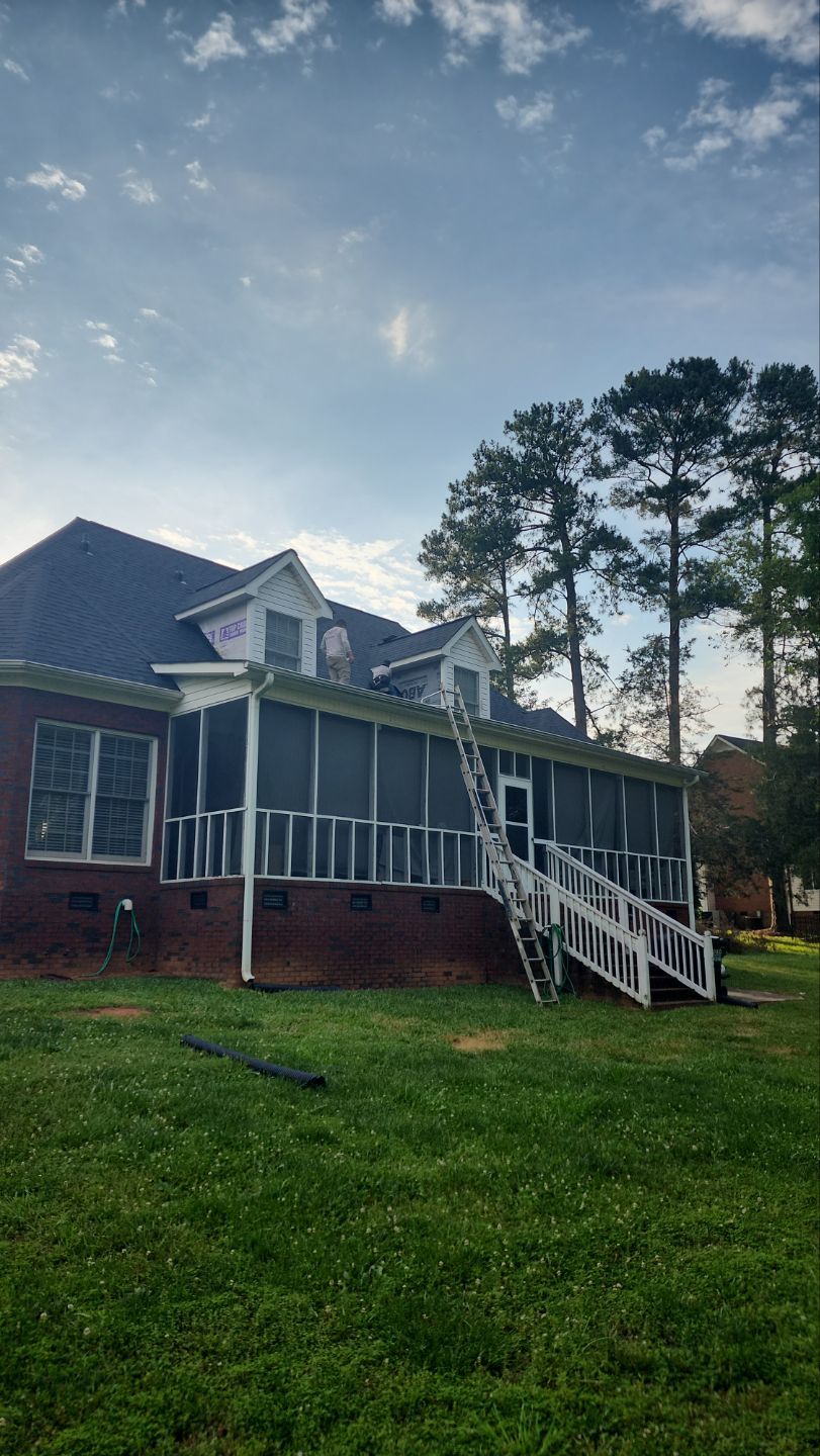 Residential Roofing Installation using Owens Corning® Oakridge Onyx Black by Indigo State Roofing