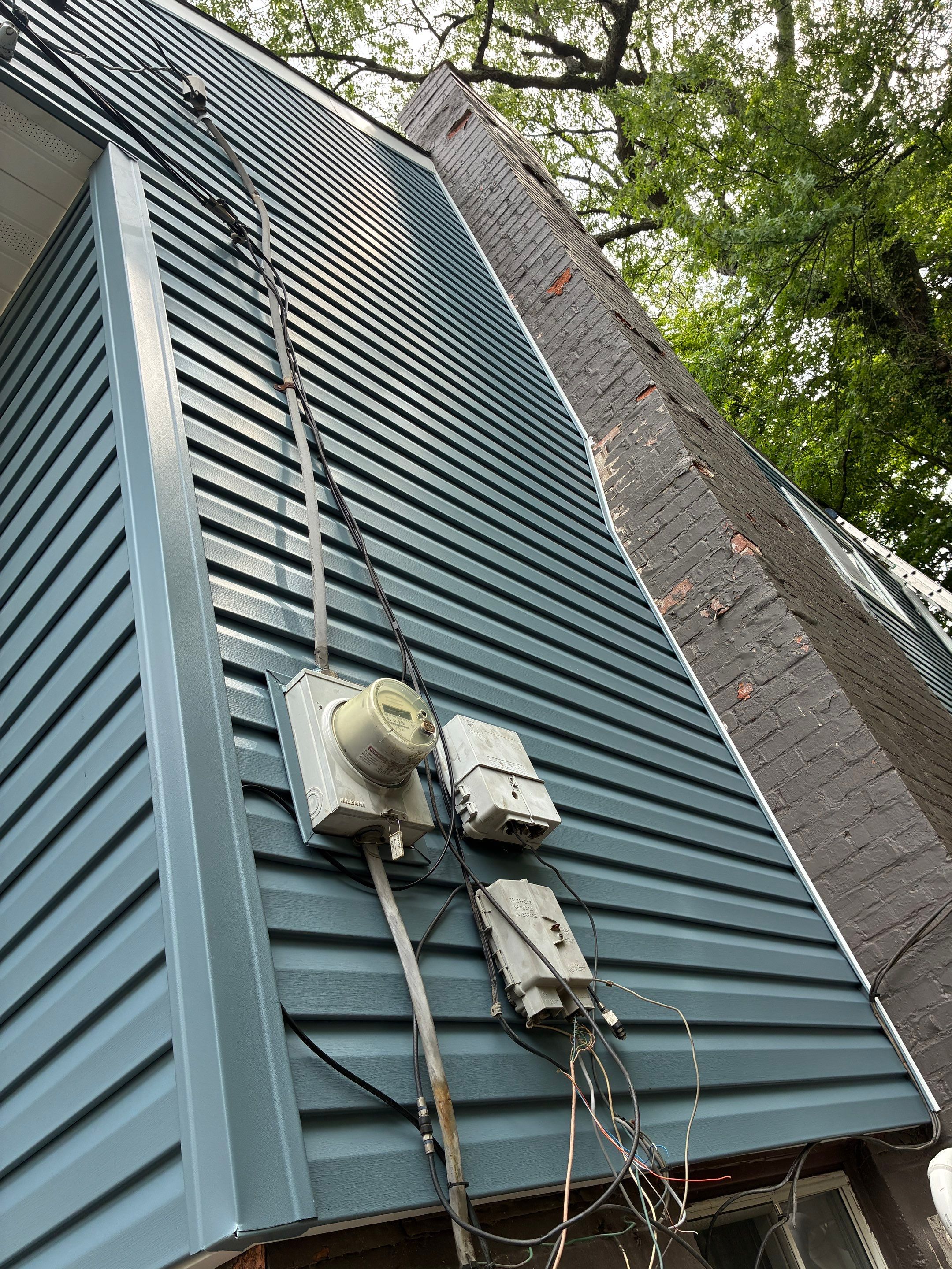 From old vinyl to Beautiful Vinyl by Ideal Siding Pittsburgh