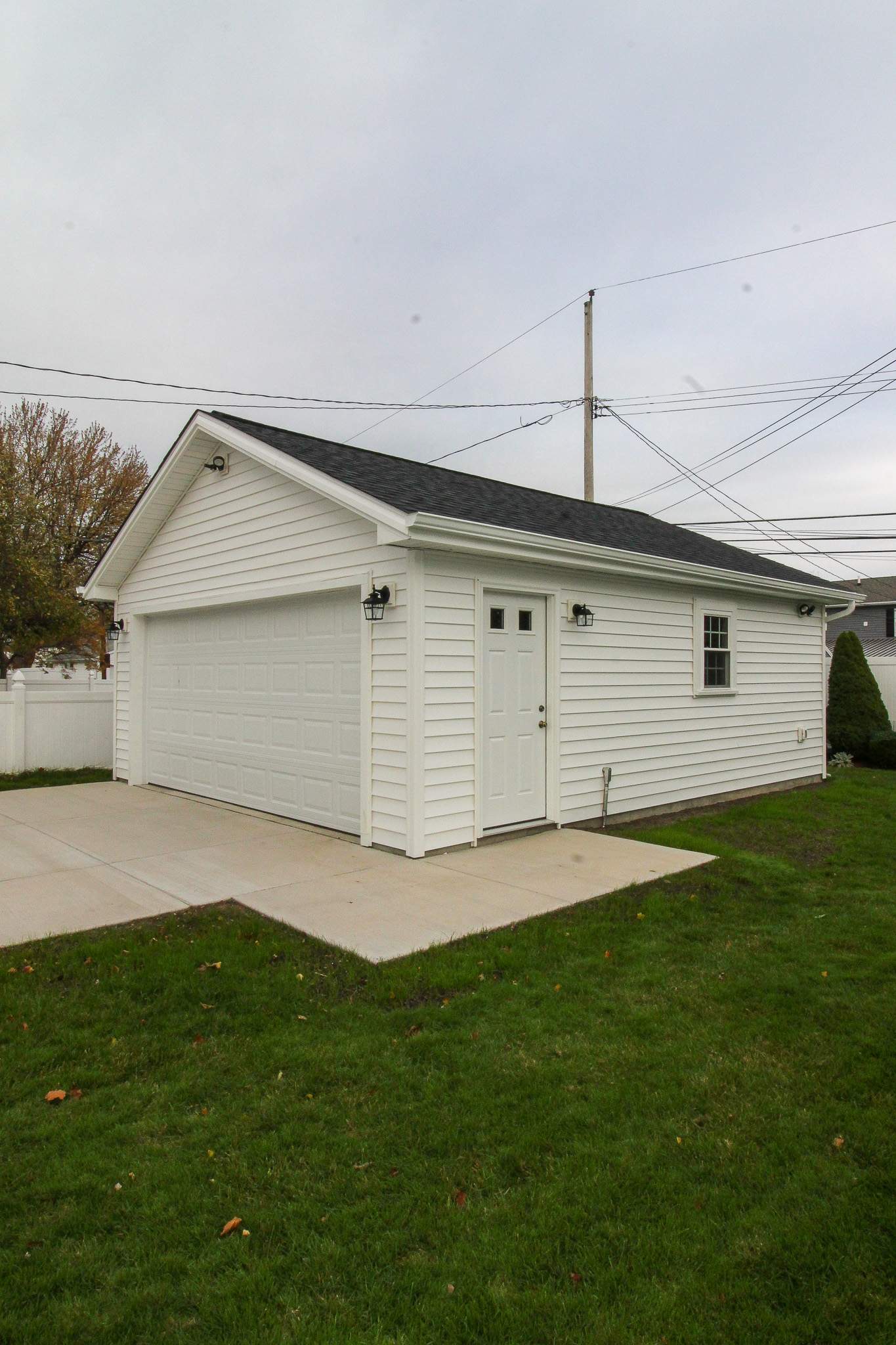 Garage And Concrete by Ivy Lea Construction