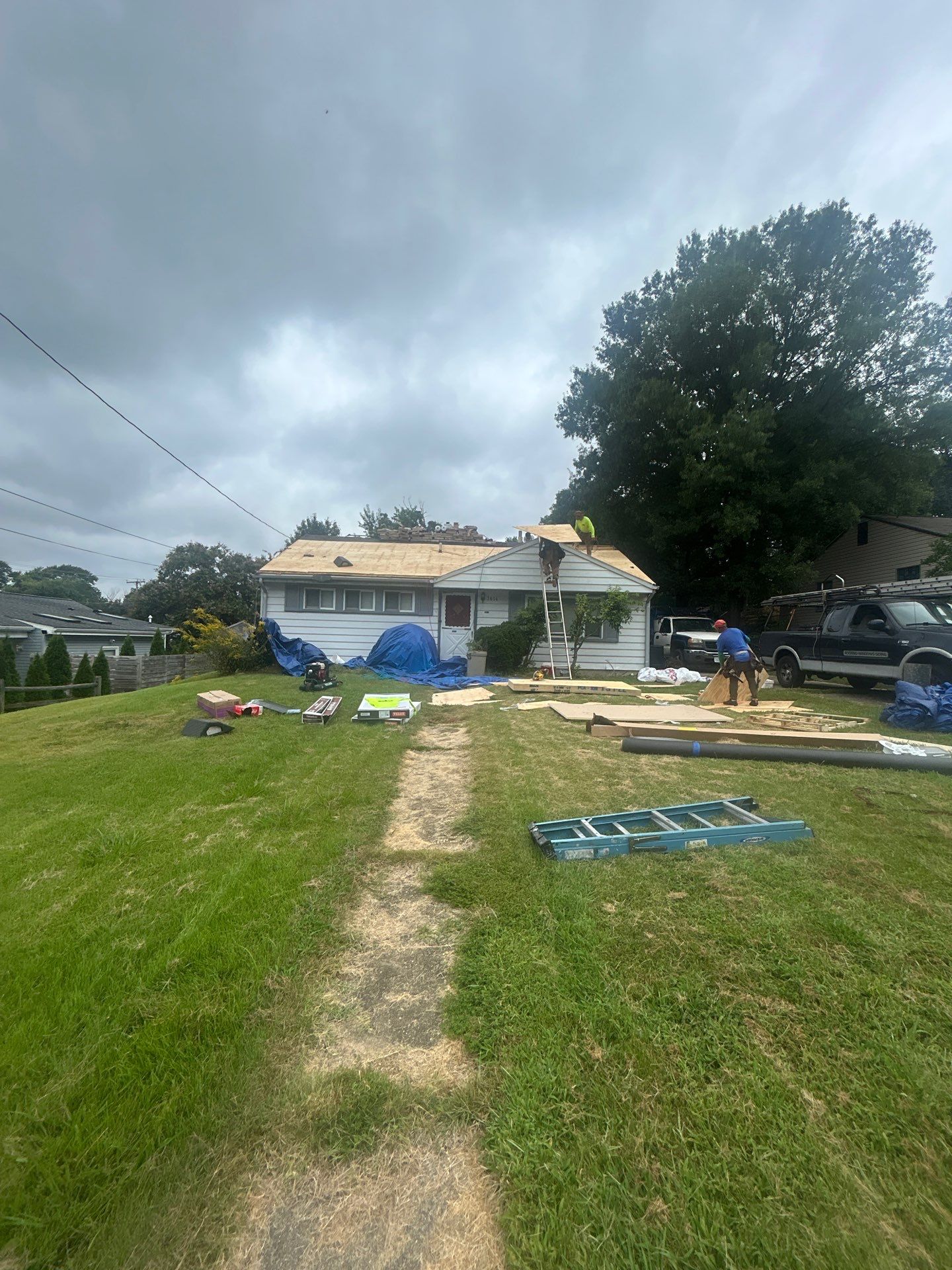 Alexandria :Residential Roof Replacement with CertainTeed Landmark Pro in Max Def Cobblestone Gray by RM Banning, Inc.