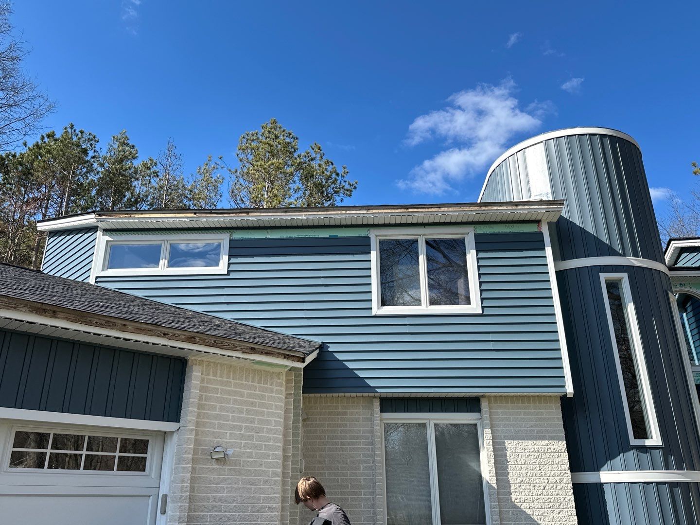 Siding Replacement using Certainteed Monogram D5 Pacific Blue by 180 Contractors