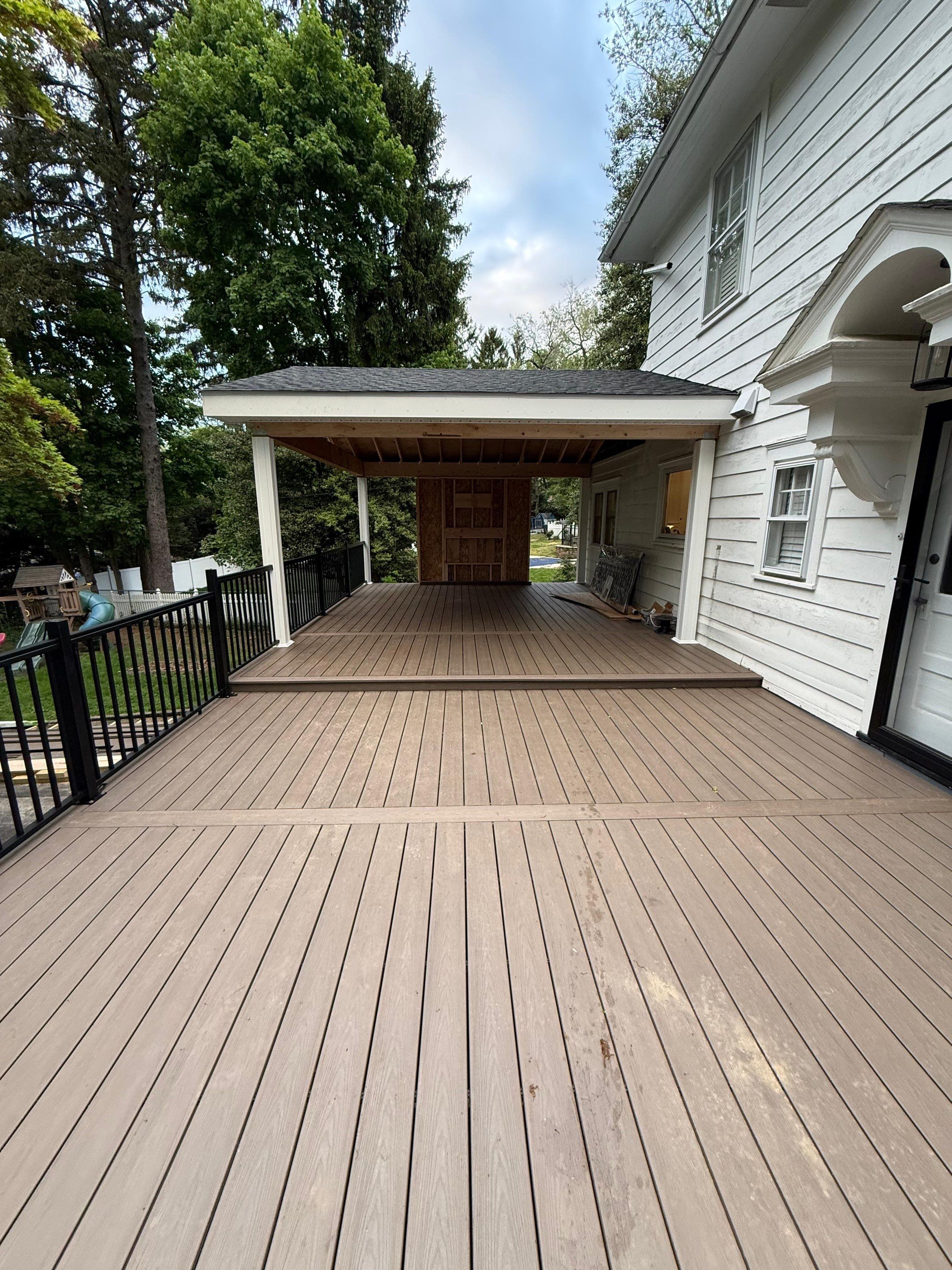 New deck and porch in Moorestown by deck guardian