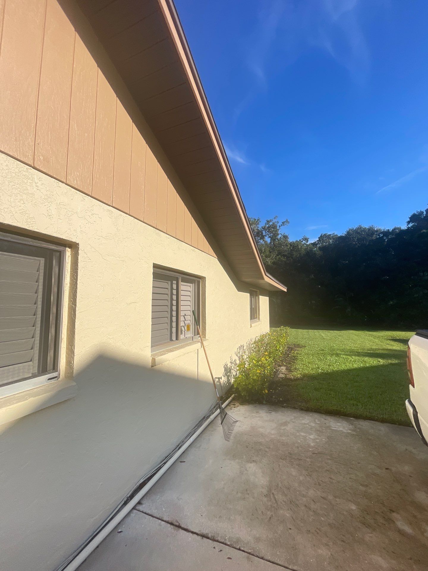 Bronze Soffit and Fascia in Sarasota FL by Gutter Professors