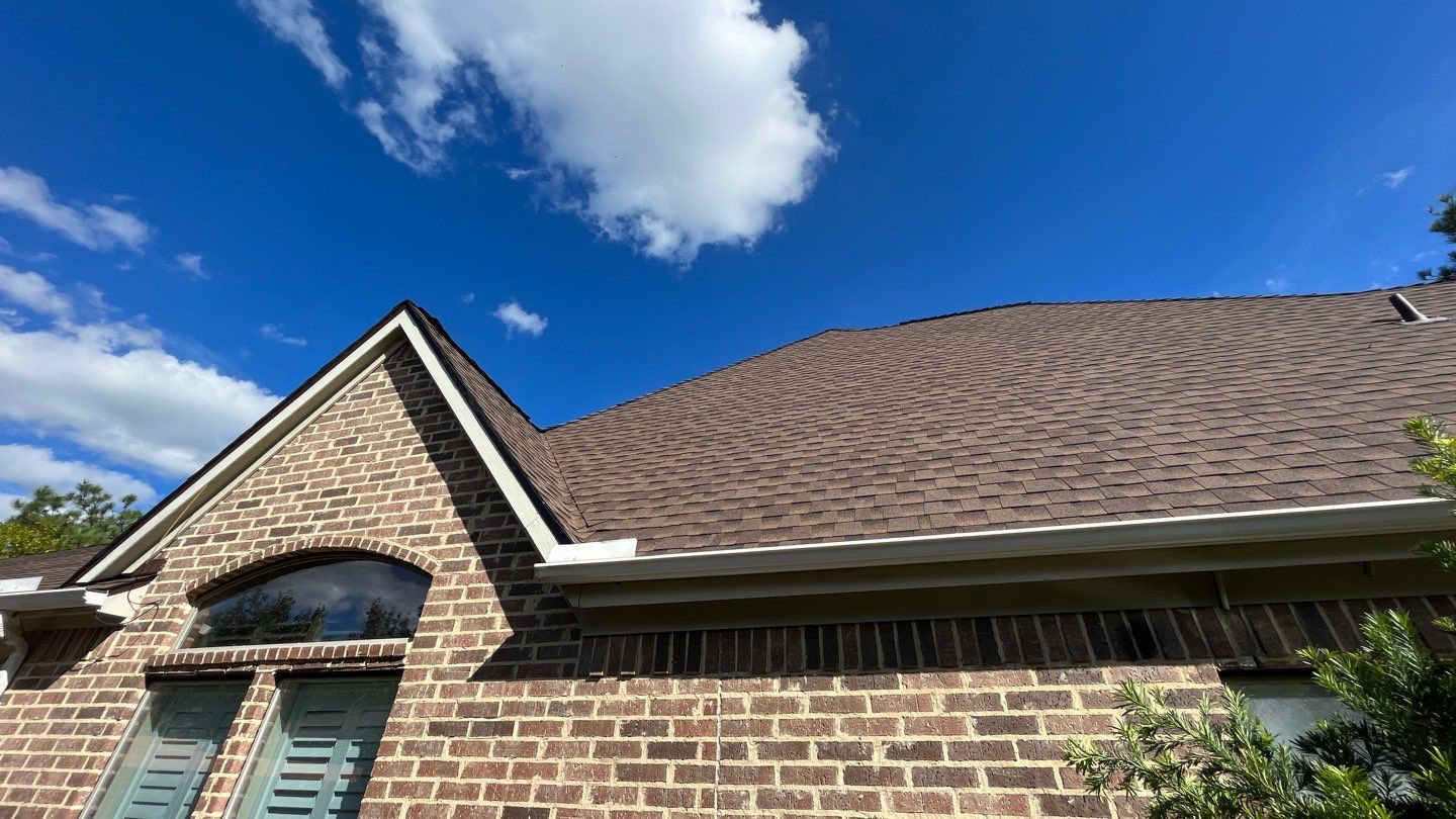 GAF HDZ - Barkwood by Elite Roofing LLC