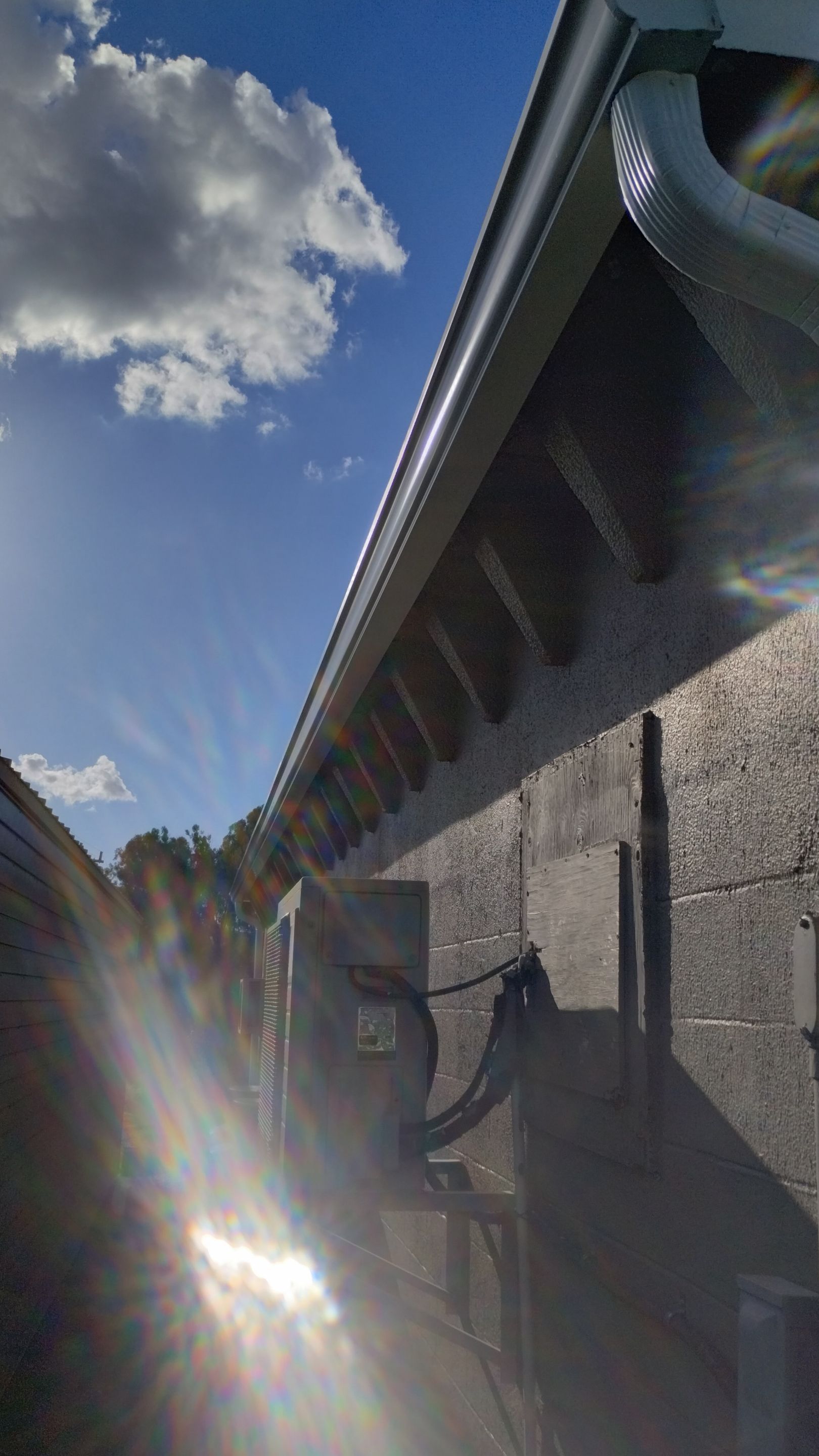 Aluminum Seamless Gutters using K-Style Seamless Gutters in North Fort Myers, FL by Gutter Professors