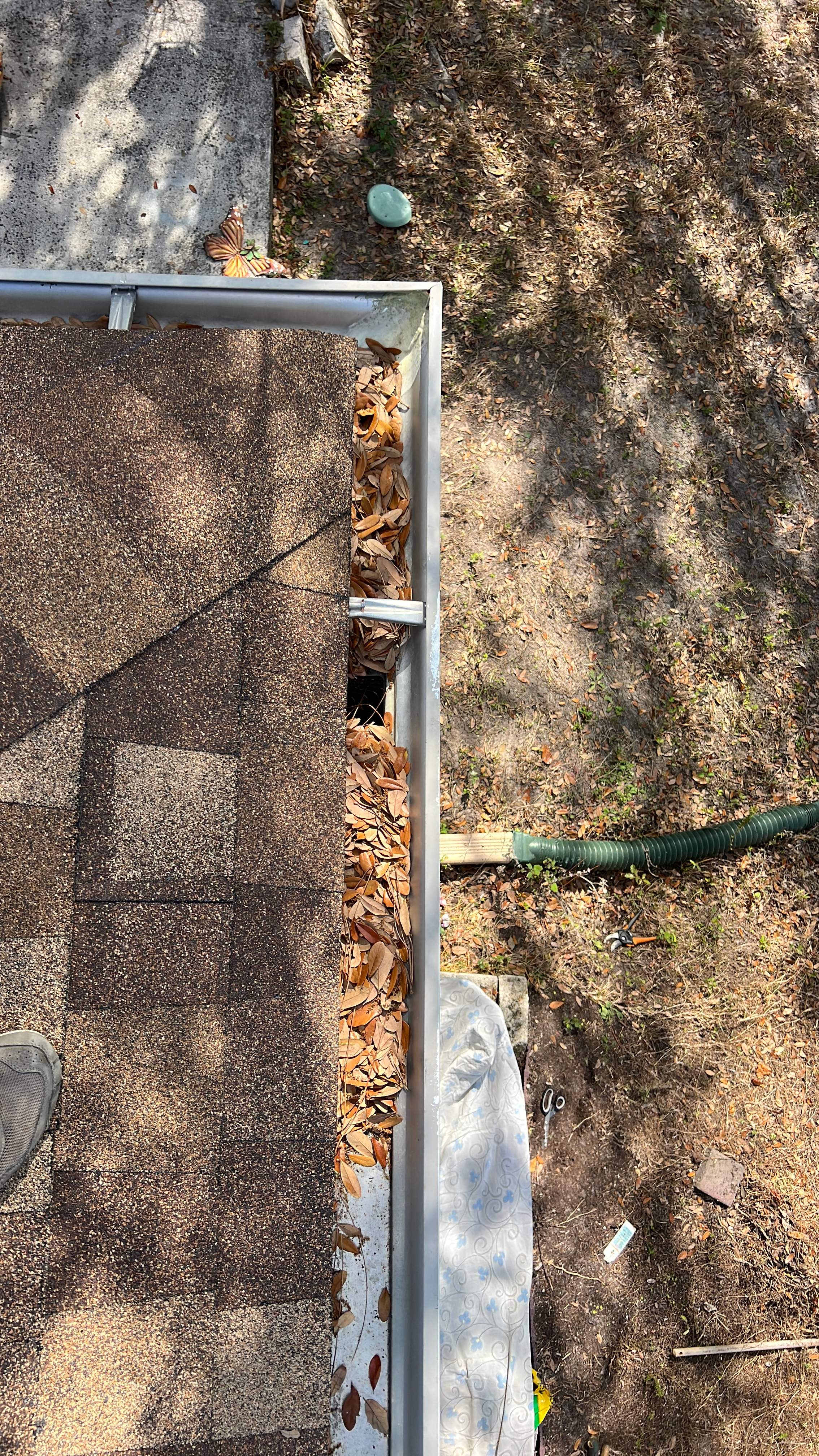 North Port gutter cleaning job, Job done, gutters at a residential location