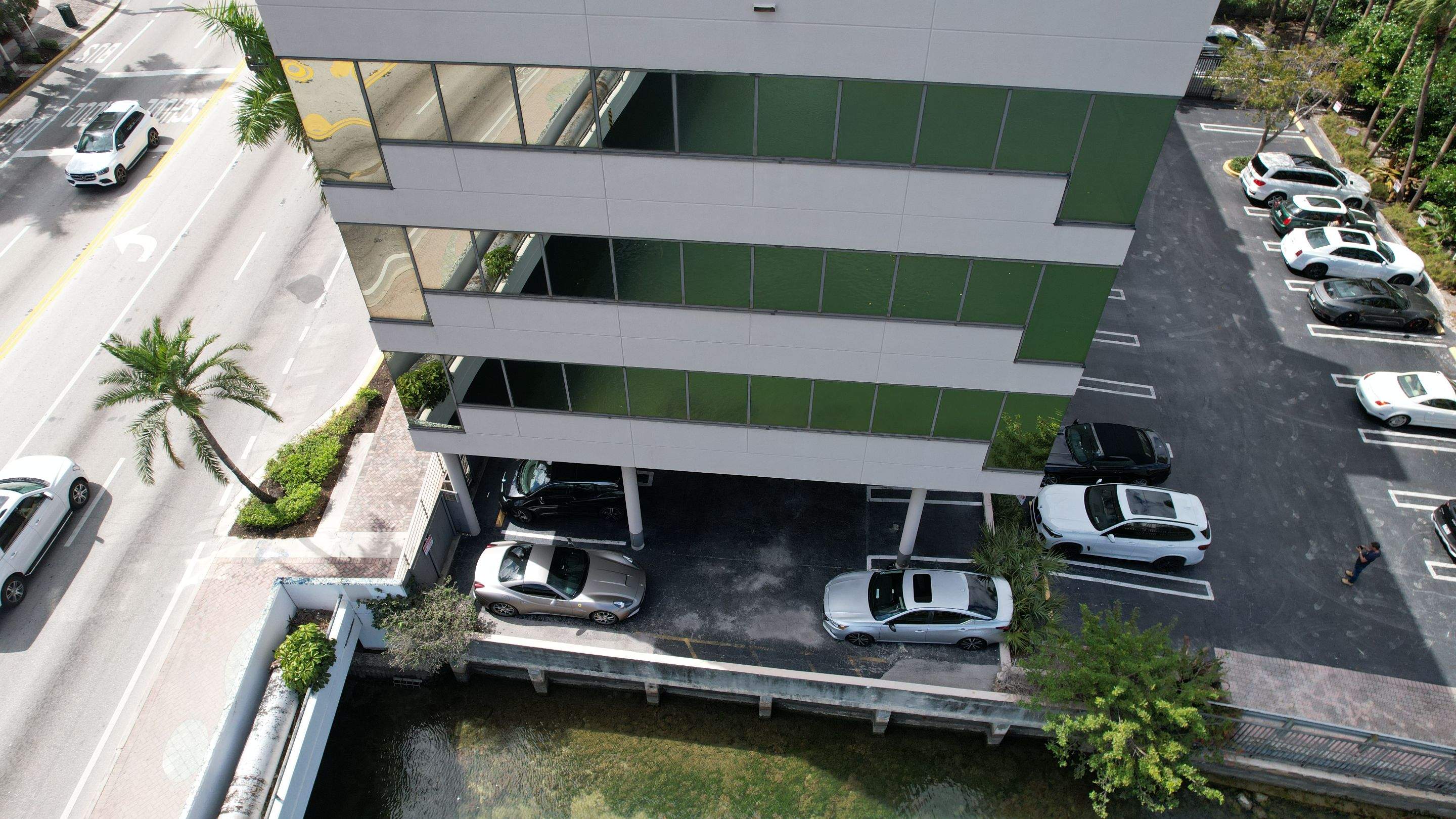 ROMA INVESTMENTS by Souffront Construction & Engineering