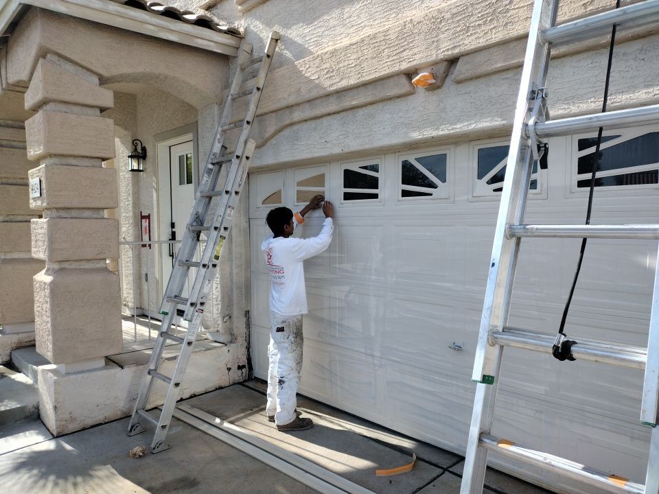Exterior Painting using Dunn-Edwards EVERSHIELD®  by Crash of Rhinos Painting & Garage Floors