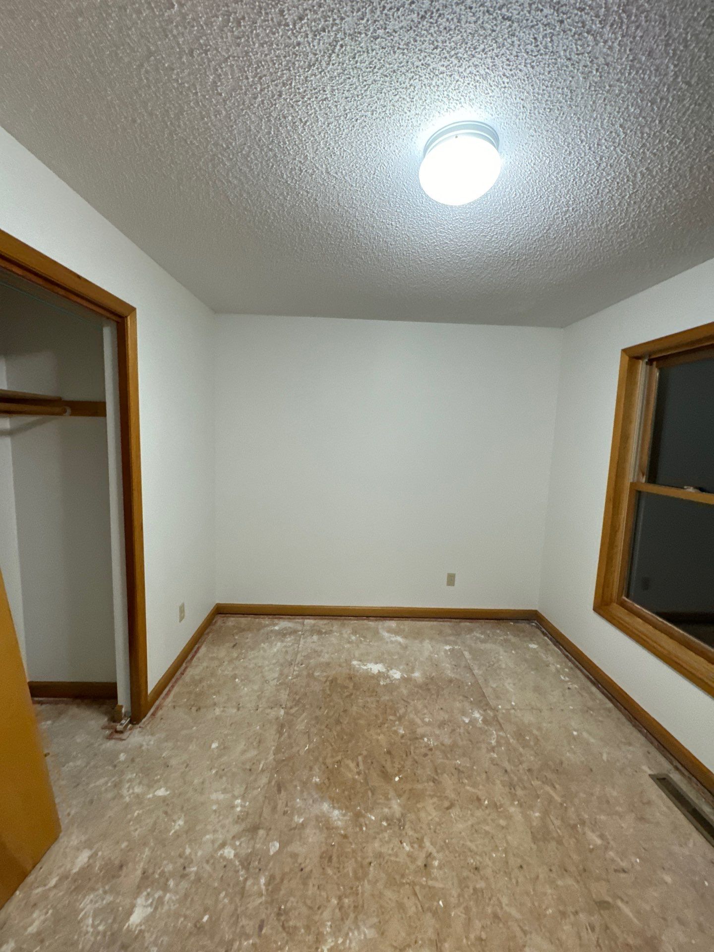 Tour the entire process of painting an interior by The Hillcrest Company 