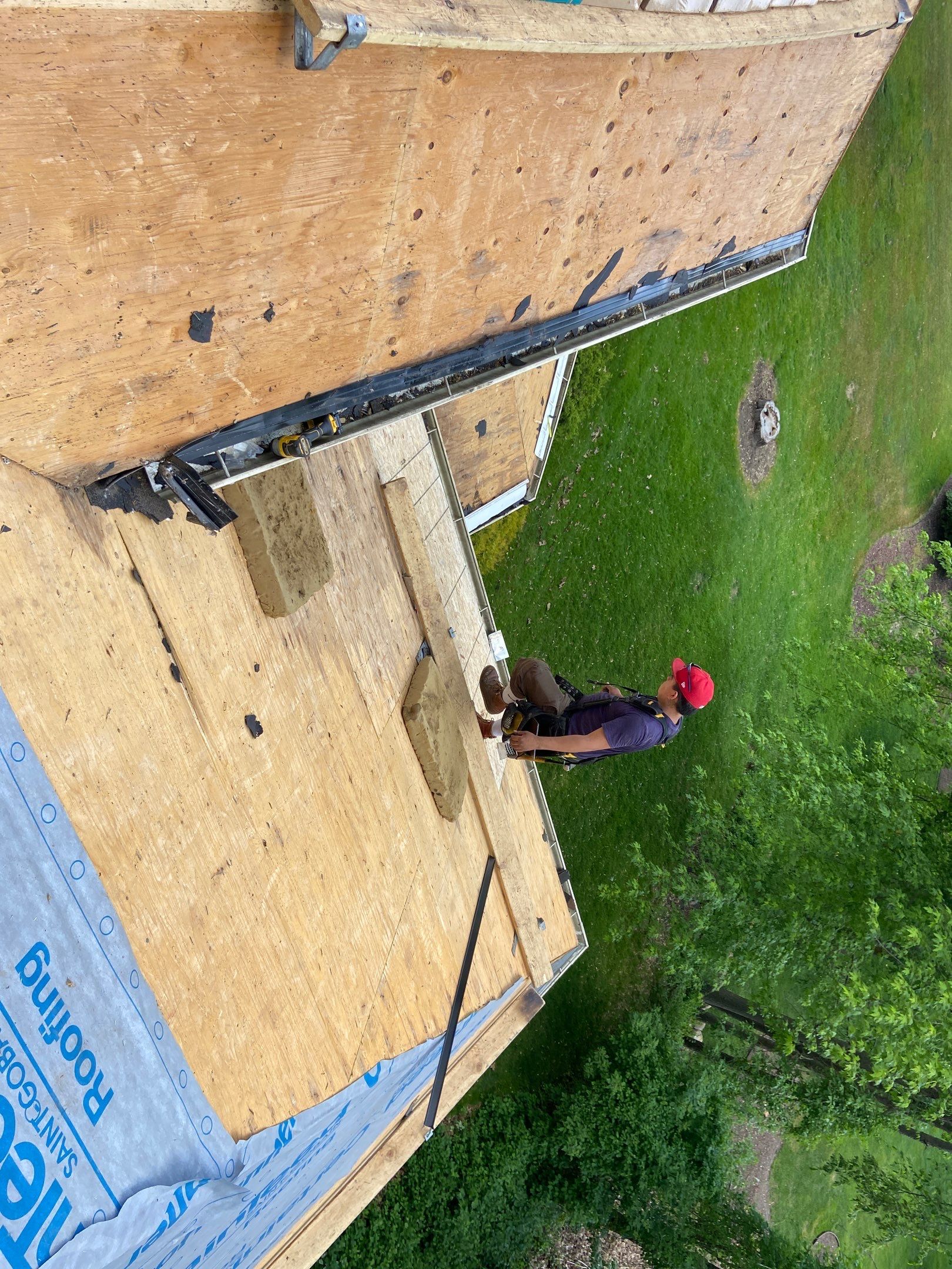 Roof Replacement using CertainTeed Landmark by 180 Contractors