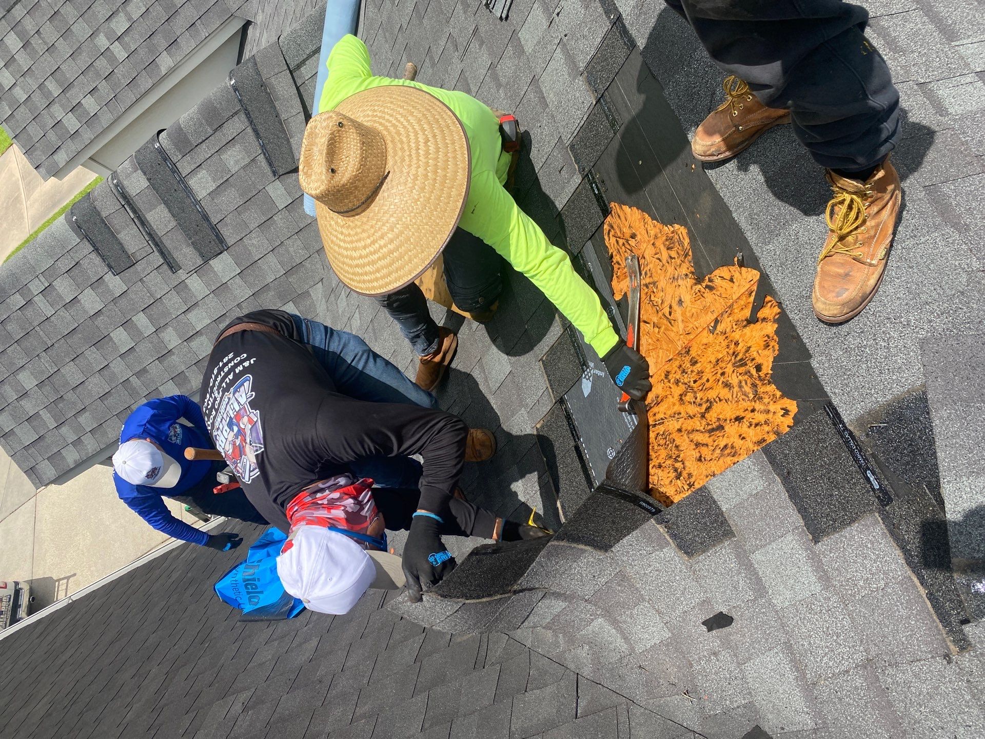 Residential Roofing Repair using Owen's Corning Duration (Lifetime) Shingles by Roof Repair Company