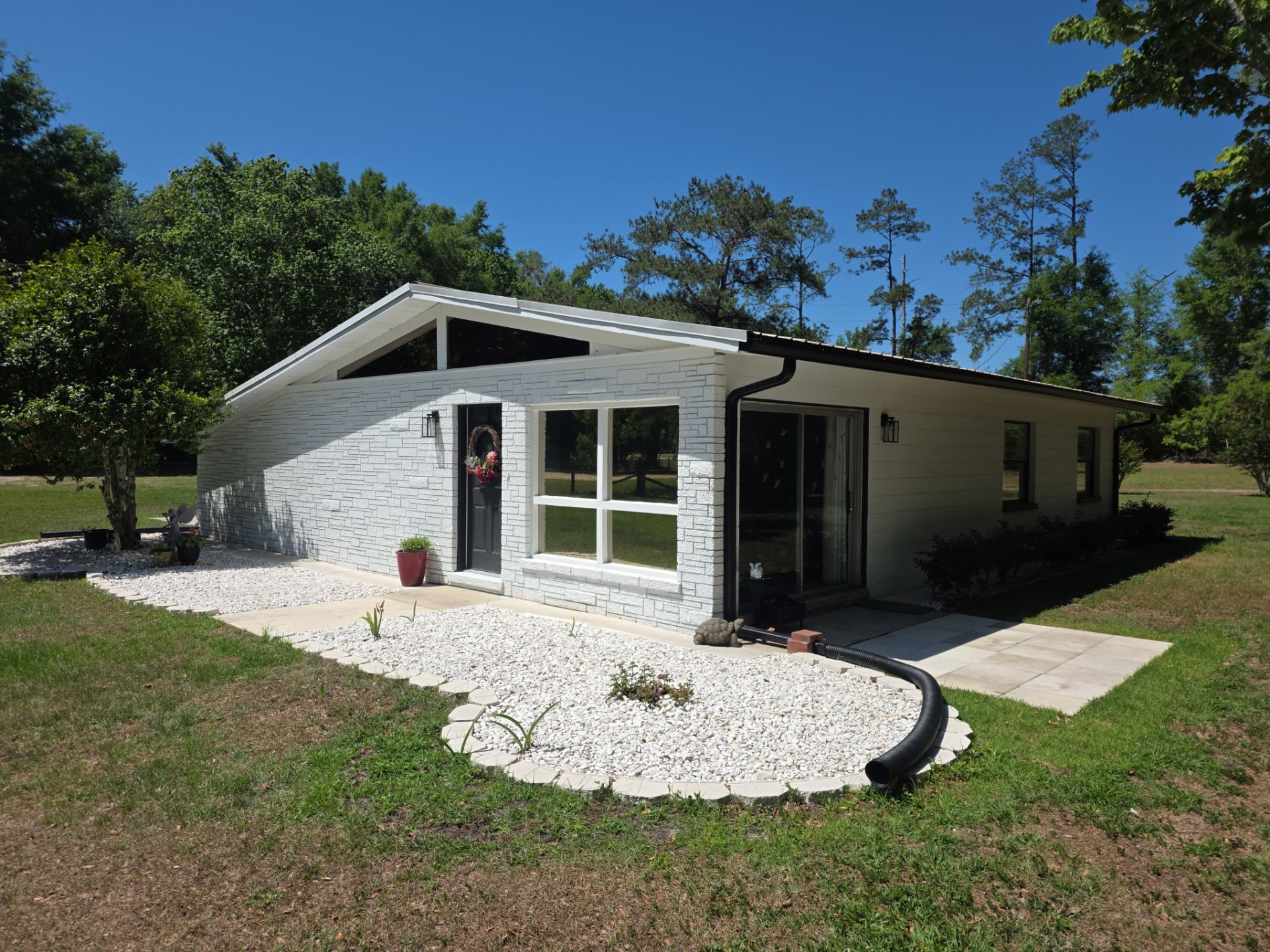 Andersen Window and Sliding Glass Door Replacement in Bronson by Windows & Doors Store