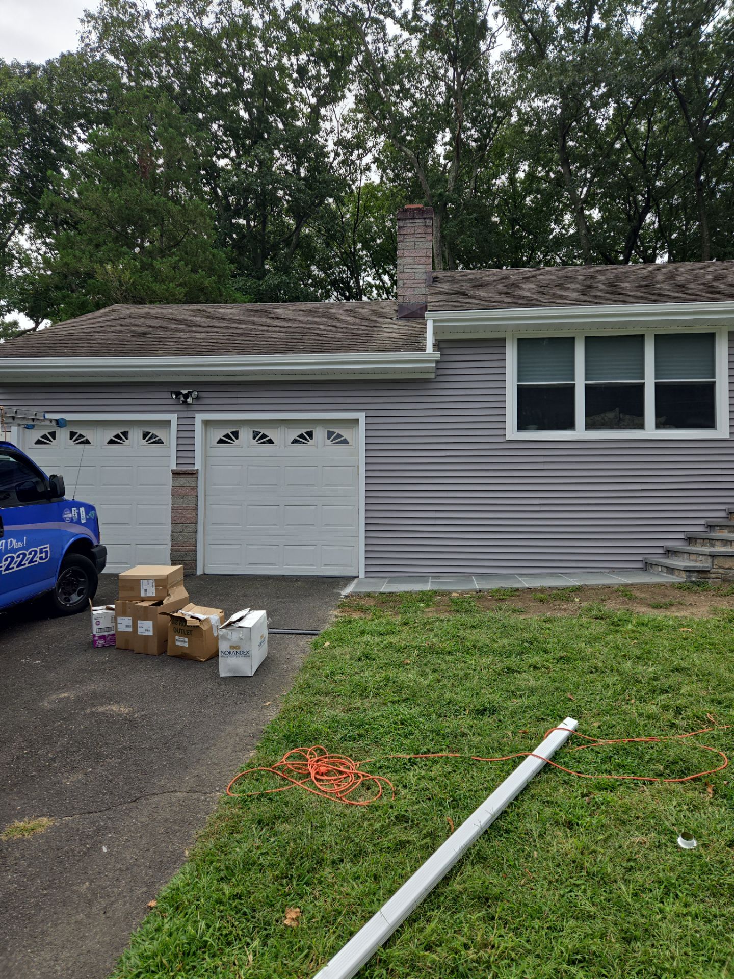 Siding Installation using CertainTeed Monogram Vinyl Siding - D4 - Granite Gray by A Plus Exterior