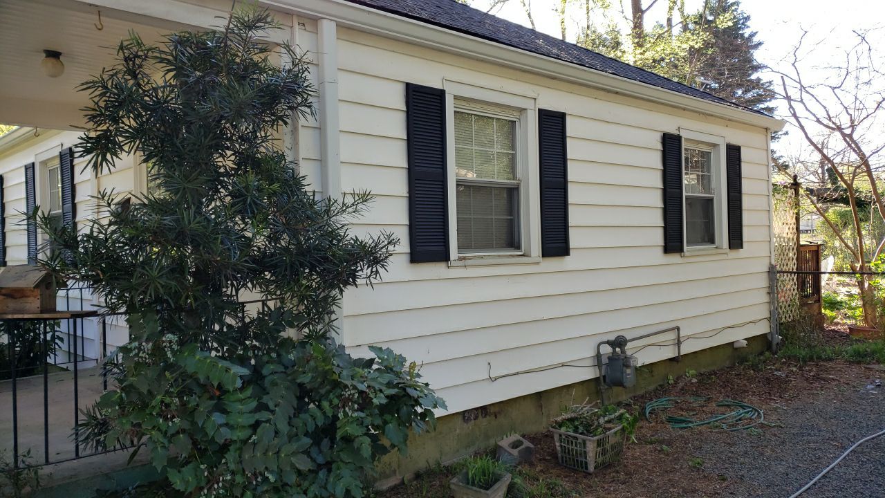 House Wash using cleaner by Power Wash Masters LLC