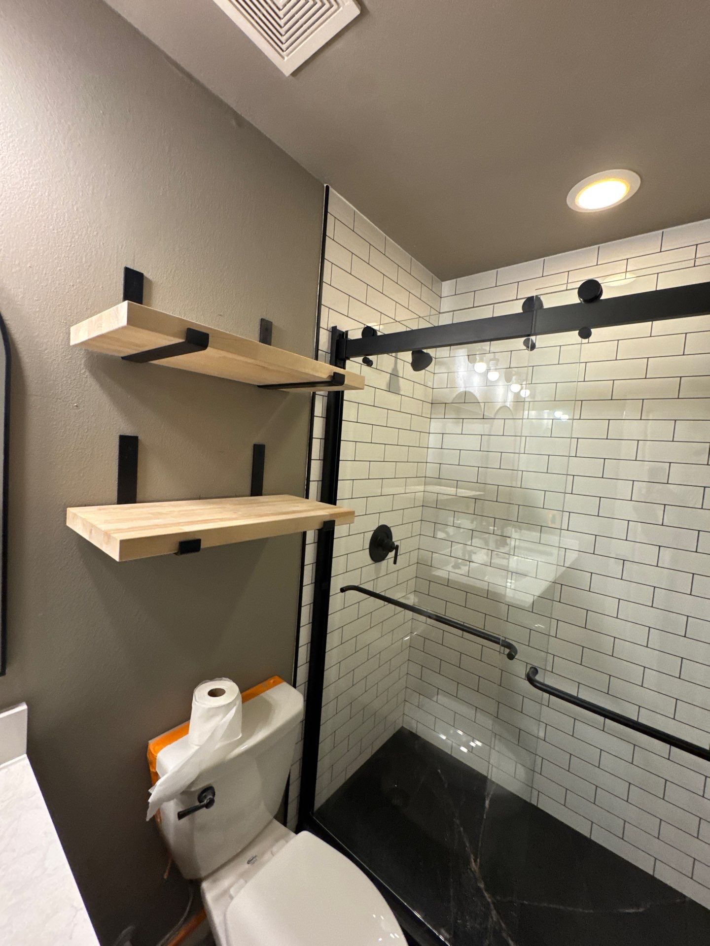 Hernandez Project in Centerton, AR by Twist & Spout