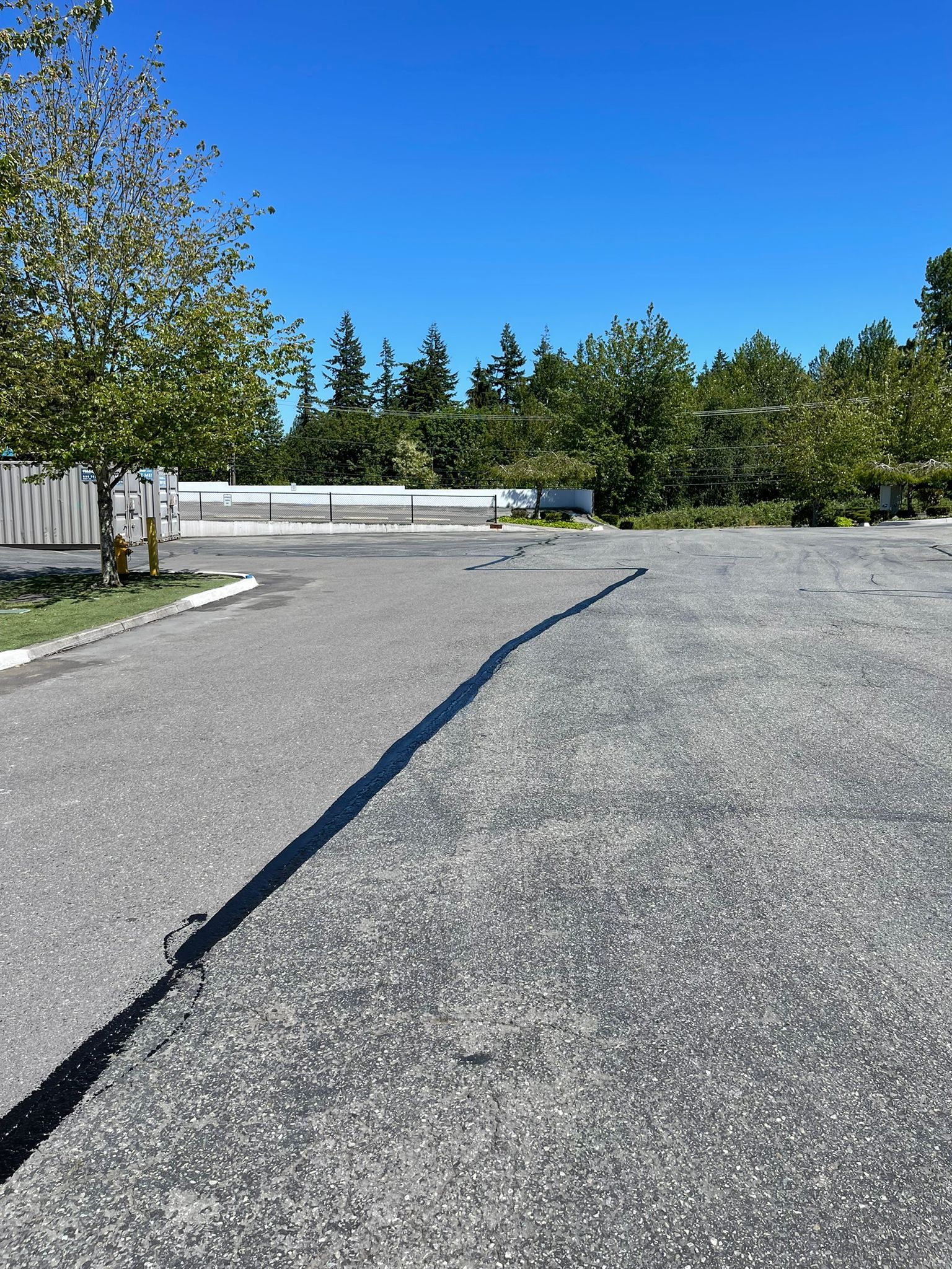 Commercial Sealcoat & Asphalt Patch Repair | Lynnwood  by Jireh Asphalt & Concrete Inc 
