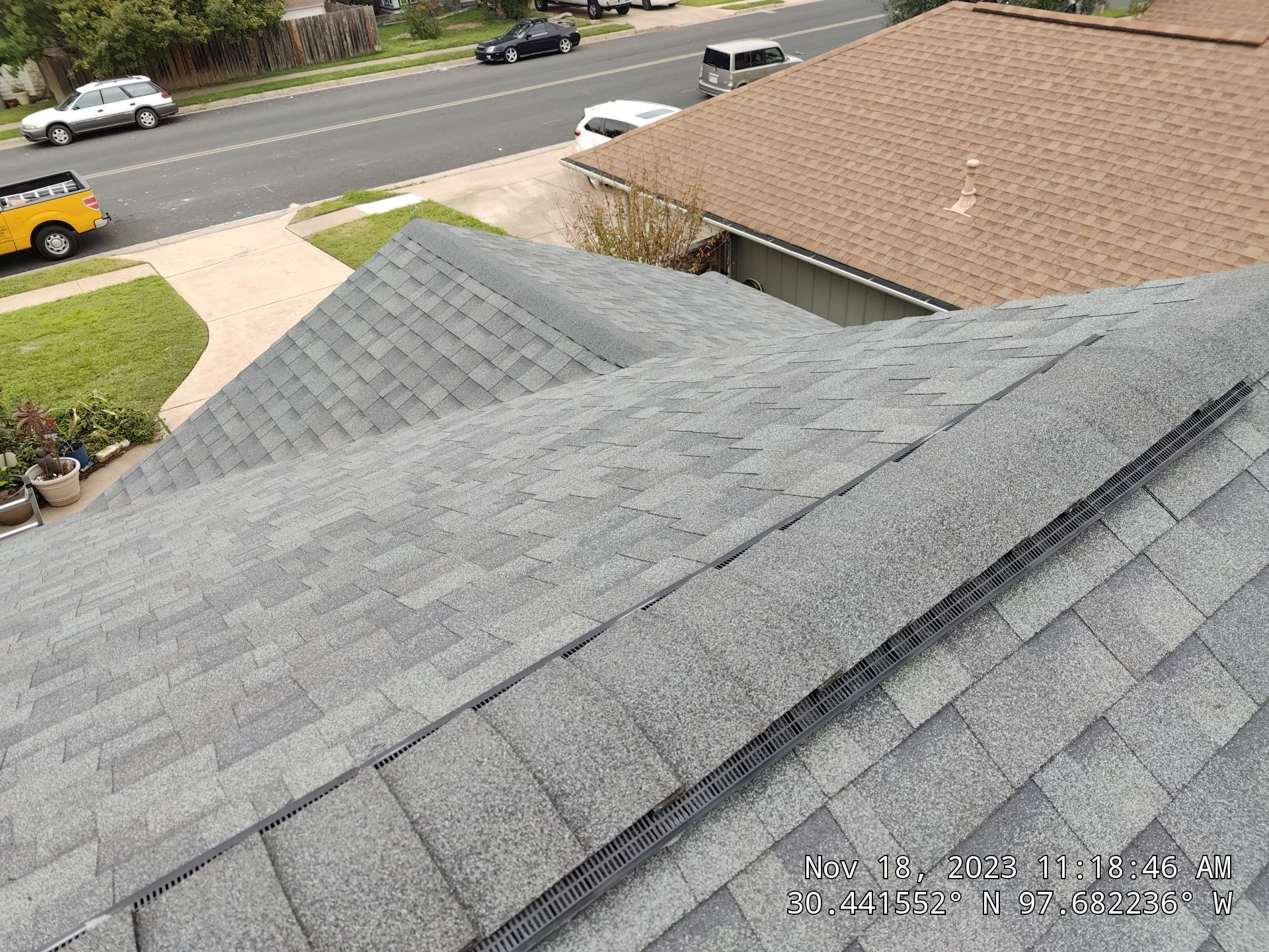Residential Roofing Installation using Owens Corning Oakridge Estate Grey by DeZign Roofing & Exteriors