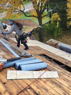 Brand: Atlas Pinnacle Color: Pristine Black