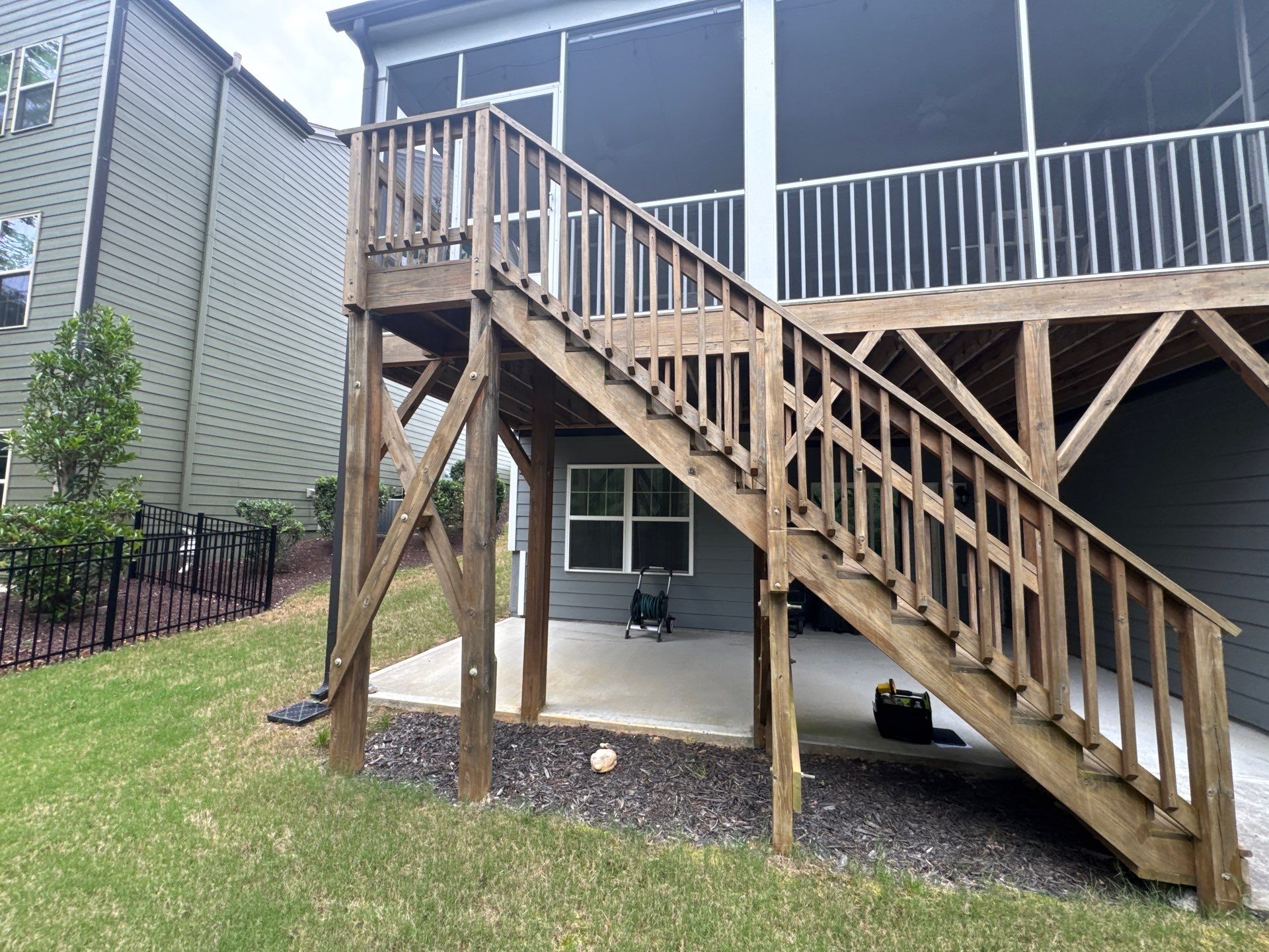 Deck using Wood Sealant by DuraSeal