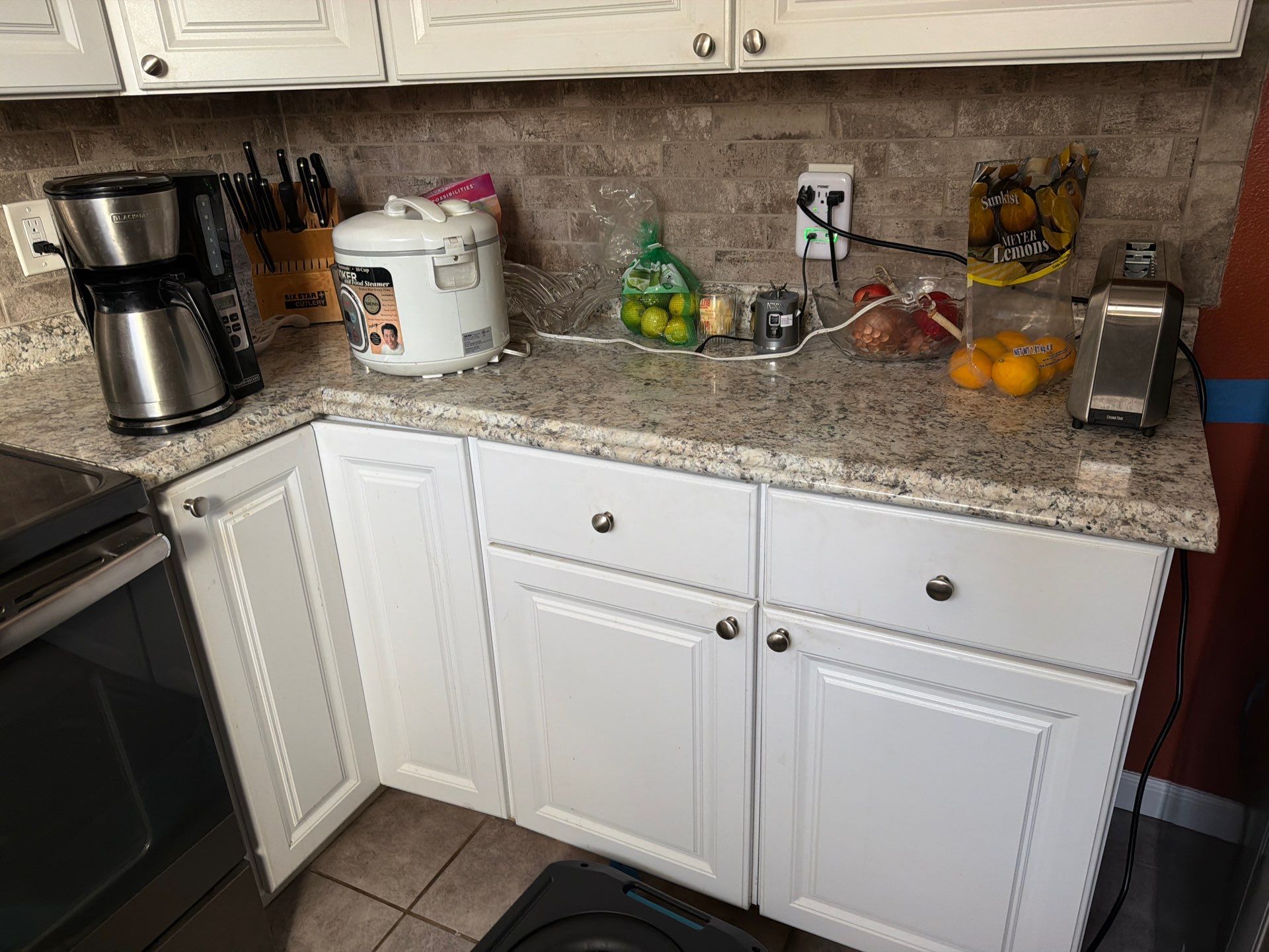 Kitchen Remodeling by Handyman State LLC