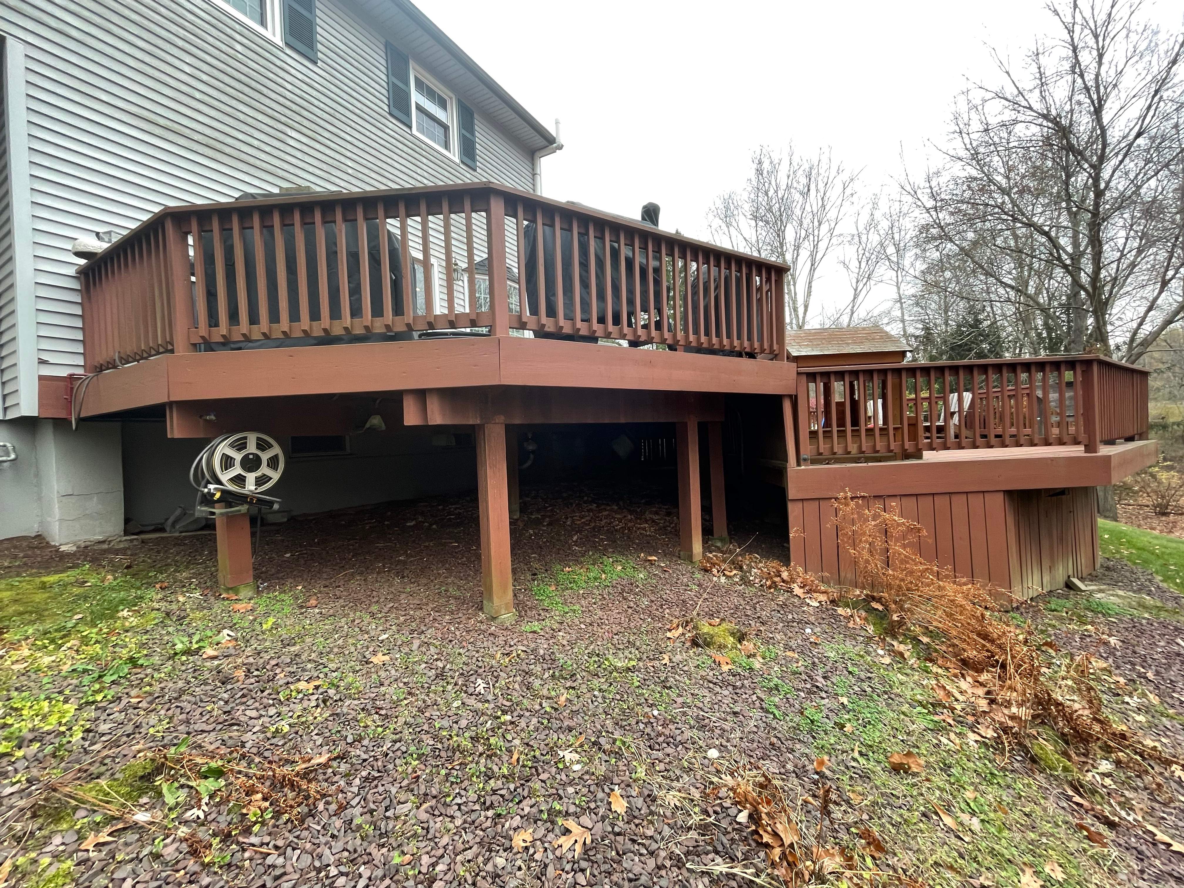 New Deck using Deckorators  decking and vinyl railings by deck guardian