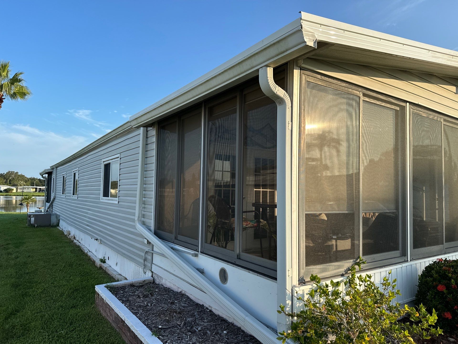🏡 Mobile Home Soft Wash – Colony Cove, Ellenton, FL by Sunshine AquaWash