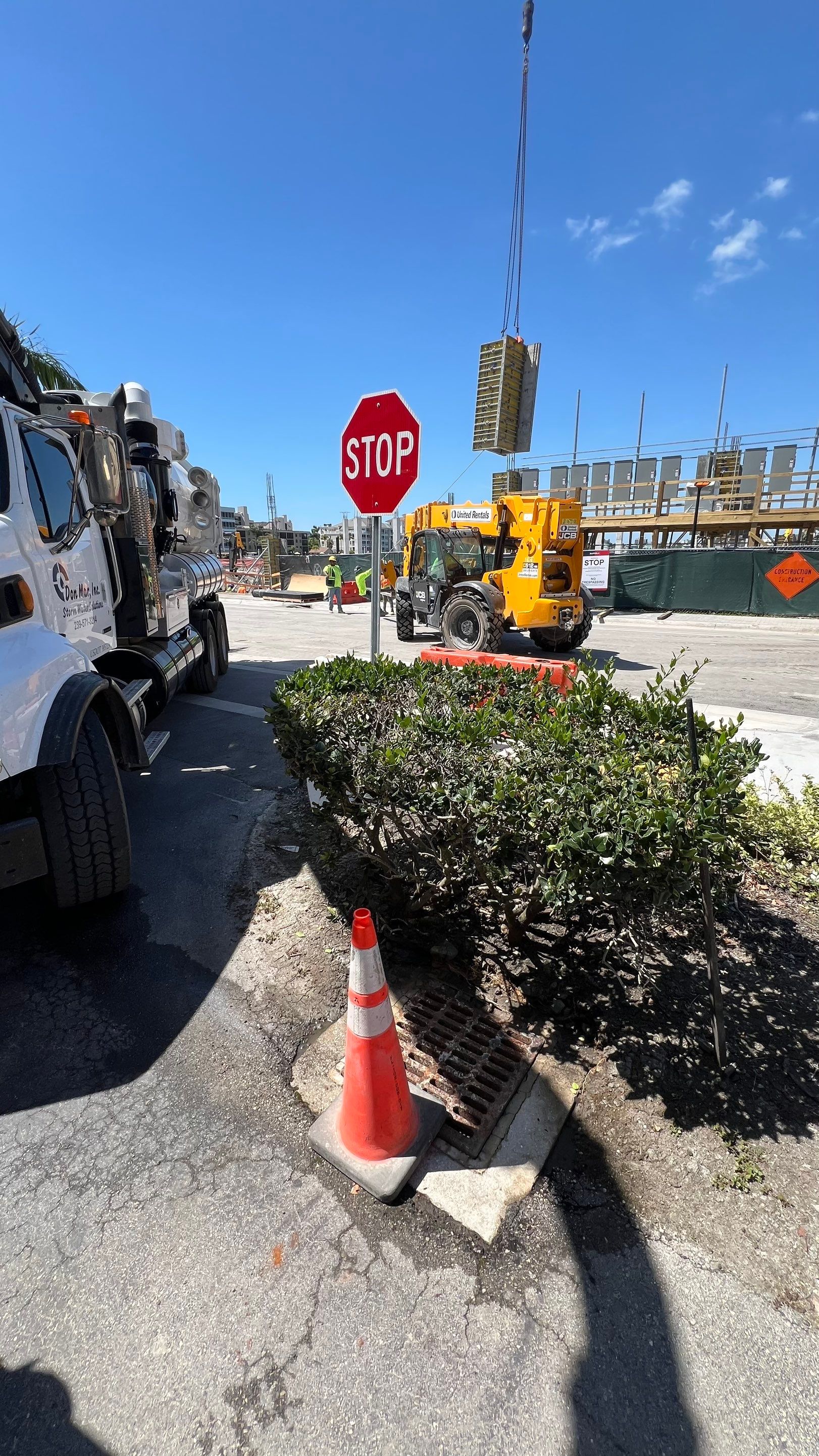 Naples Condo Catch Basin Cleaning by APS Power & Water