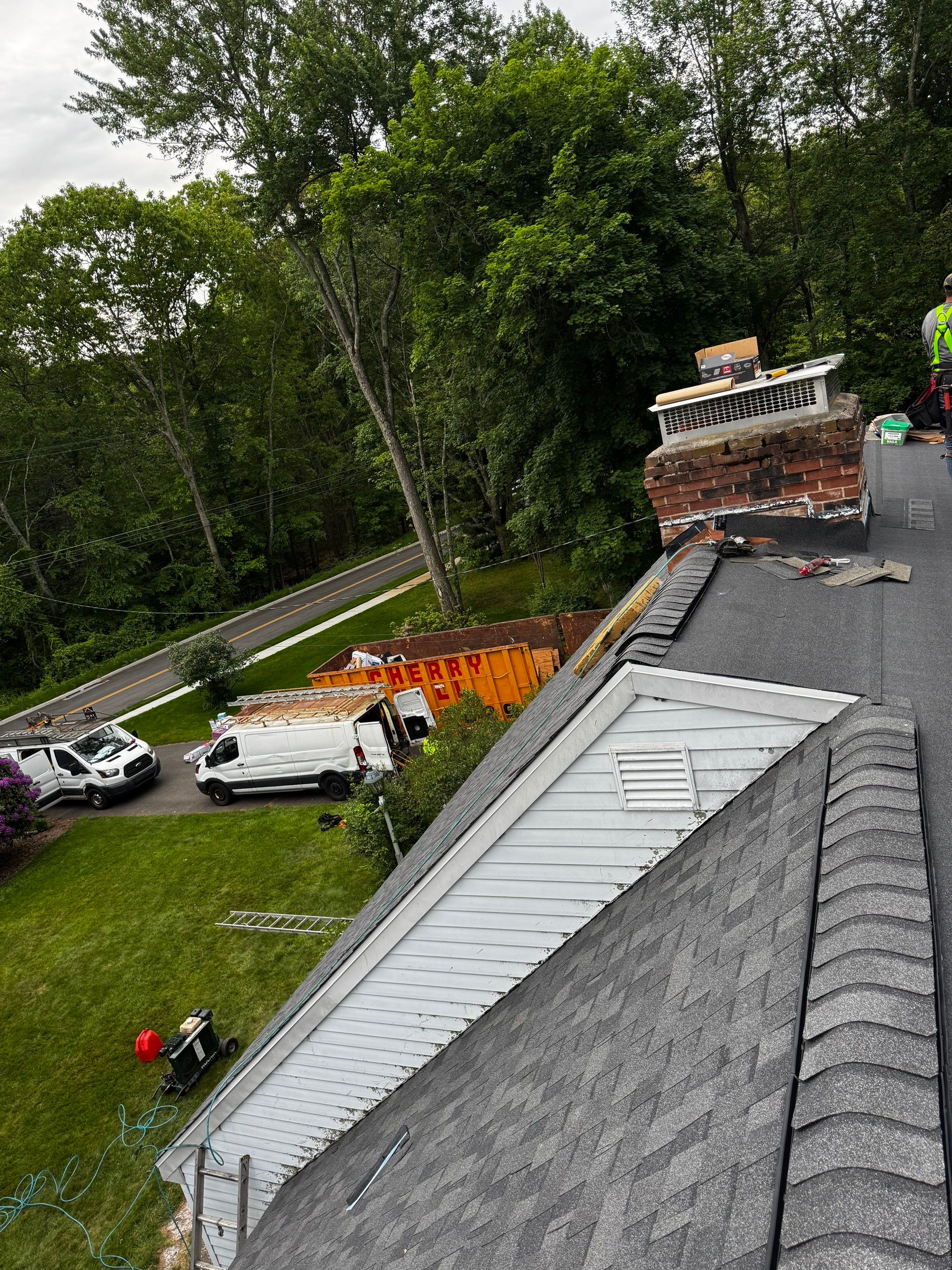 Manchester, CT new roof by DiGiorgi Roofing & Siding INC! by DiGiorgi Roofing and Siding Inc