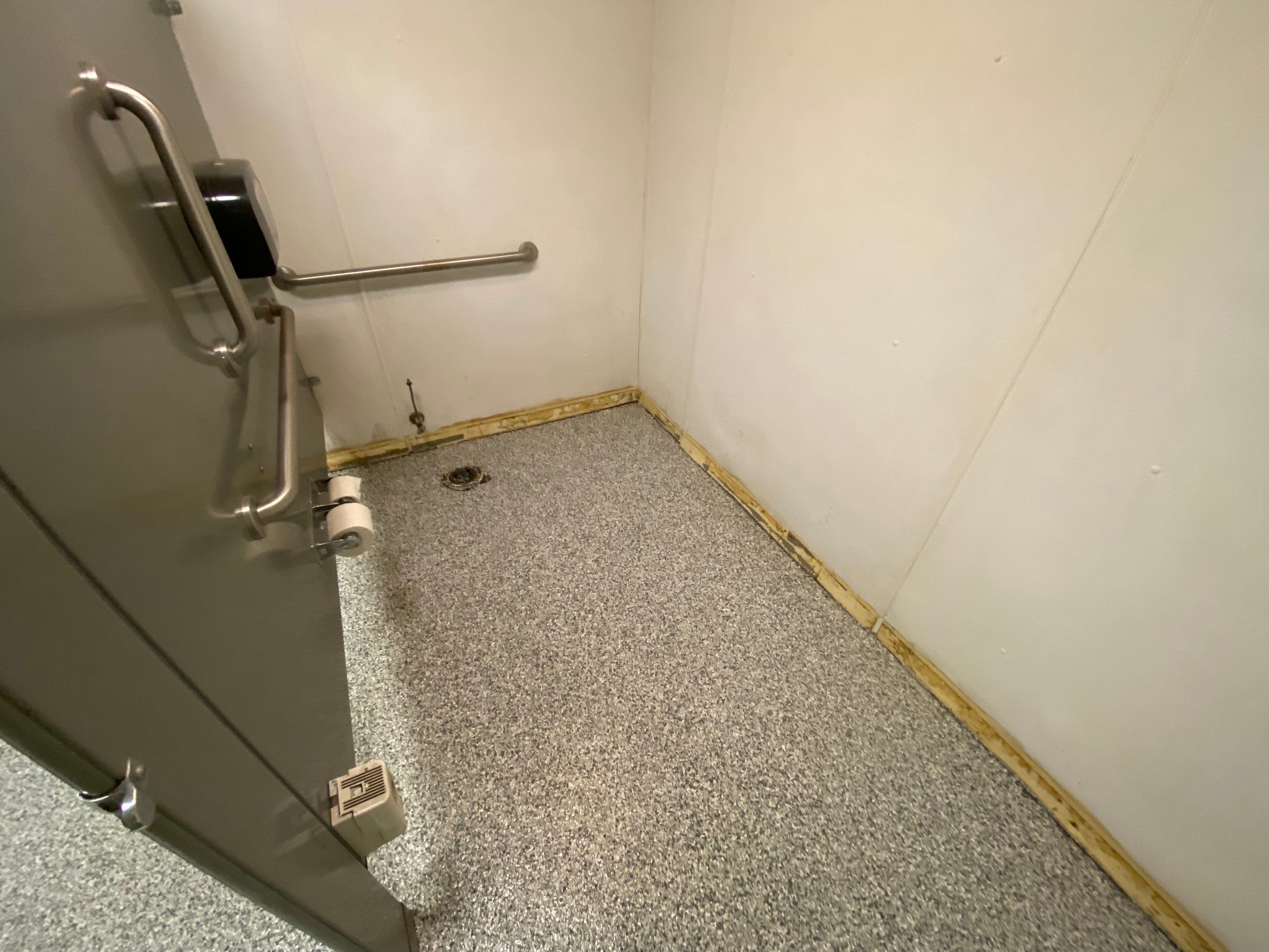 Applied Metals Commercial Application by Knot Just Decks