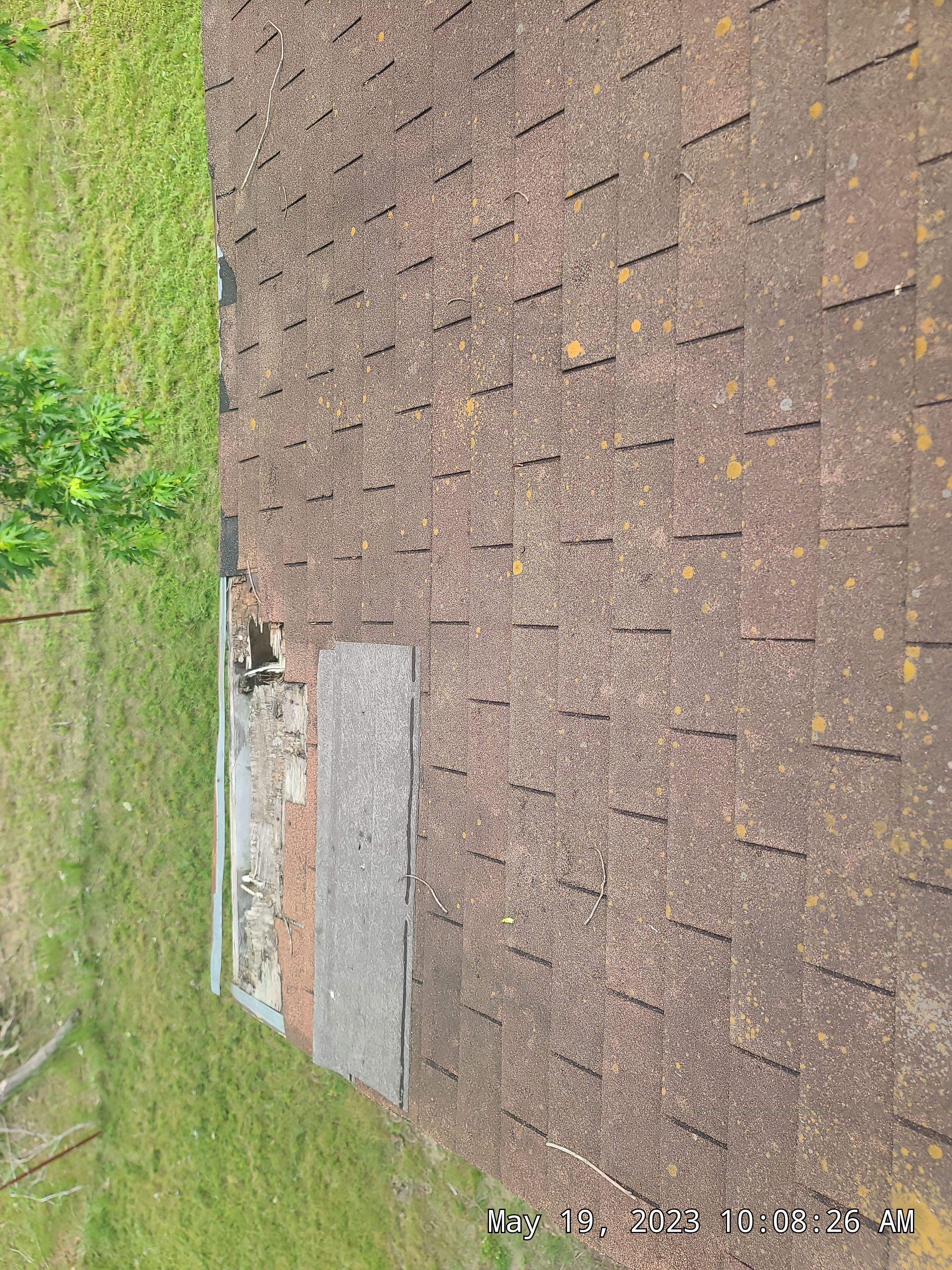 Residential Reroof: 25 Year 3-Tab Shingle by Hostetler Roofing