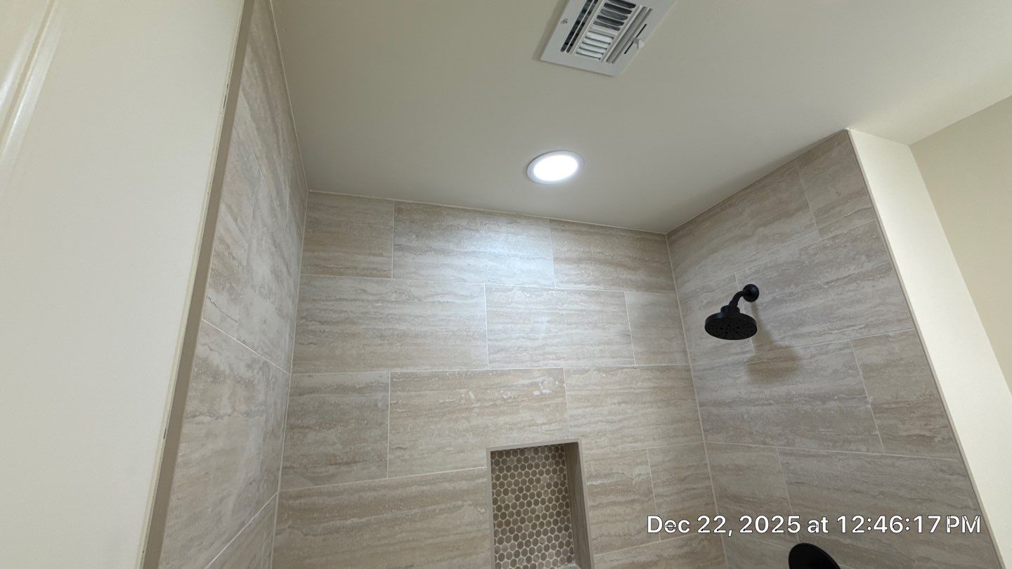 Project by Decor Roofing & Restoration by Decor Roofing & Restoration