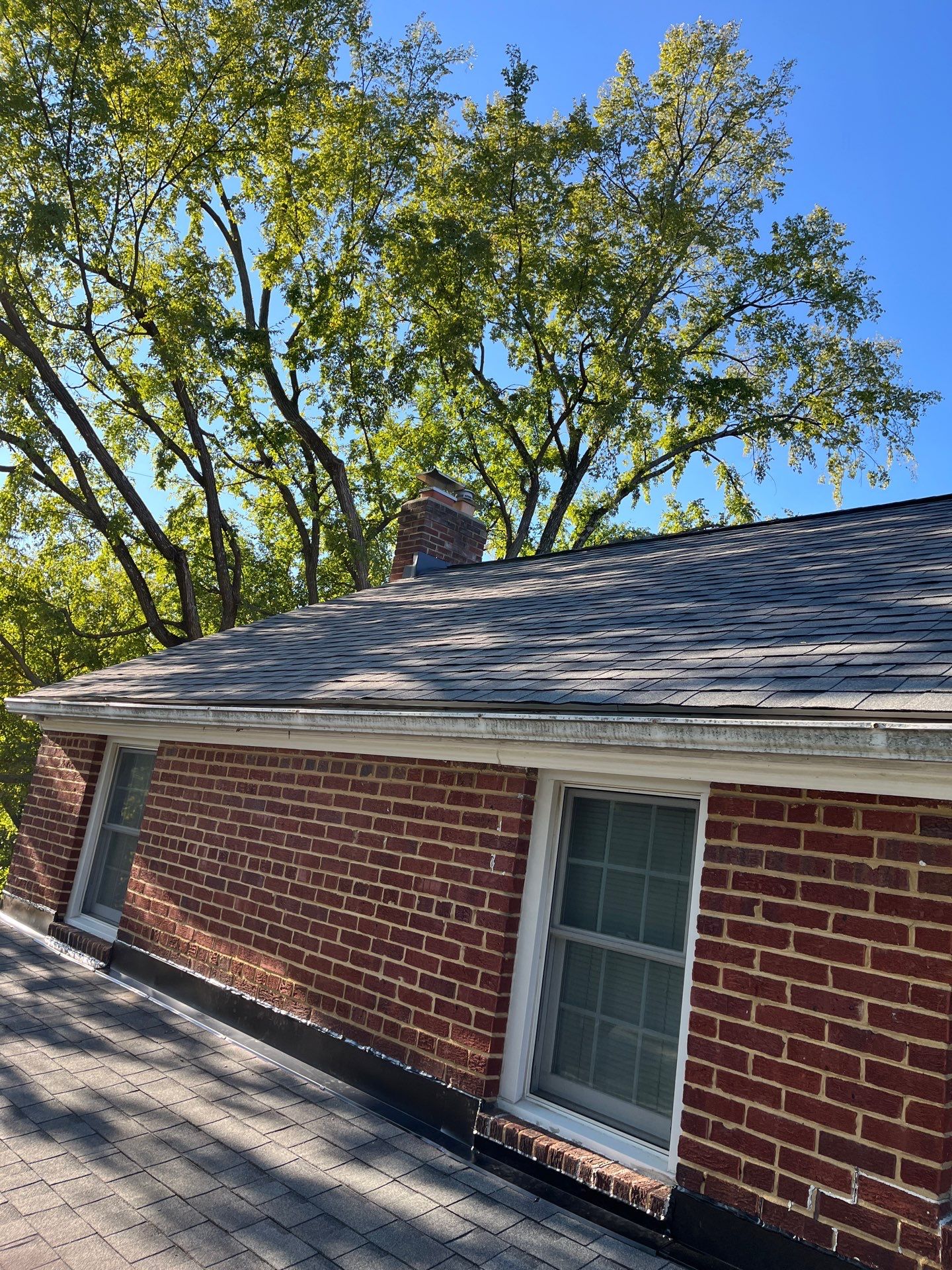 Arlington: Residential Roof Replacement With CertainTeed Landmark Designer Shingles in Georgetown Gray by RM Banning, Inc.