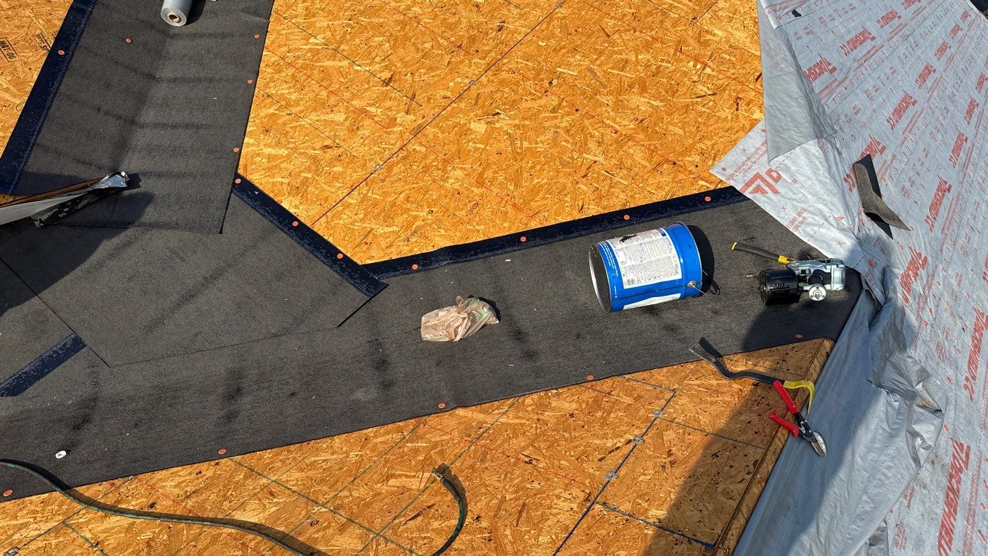 Architectural Shingles by Fiddlers Roofing