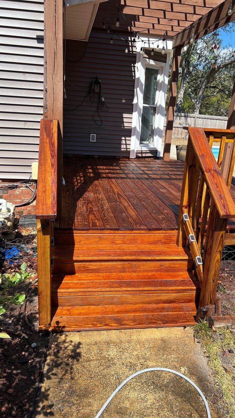 Weathered Deck using Wood Sealant by DuraSeal