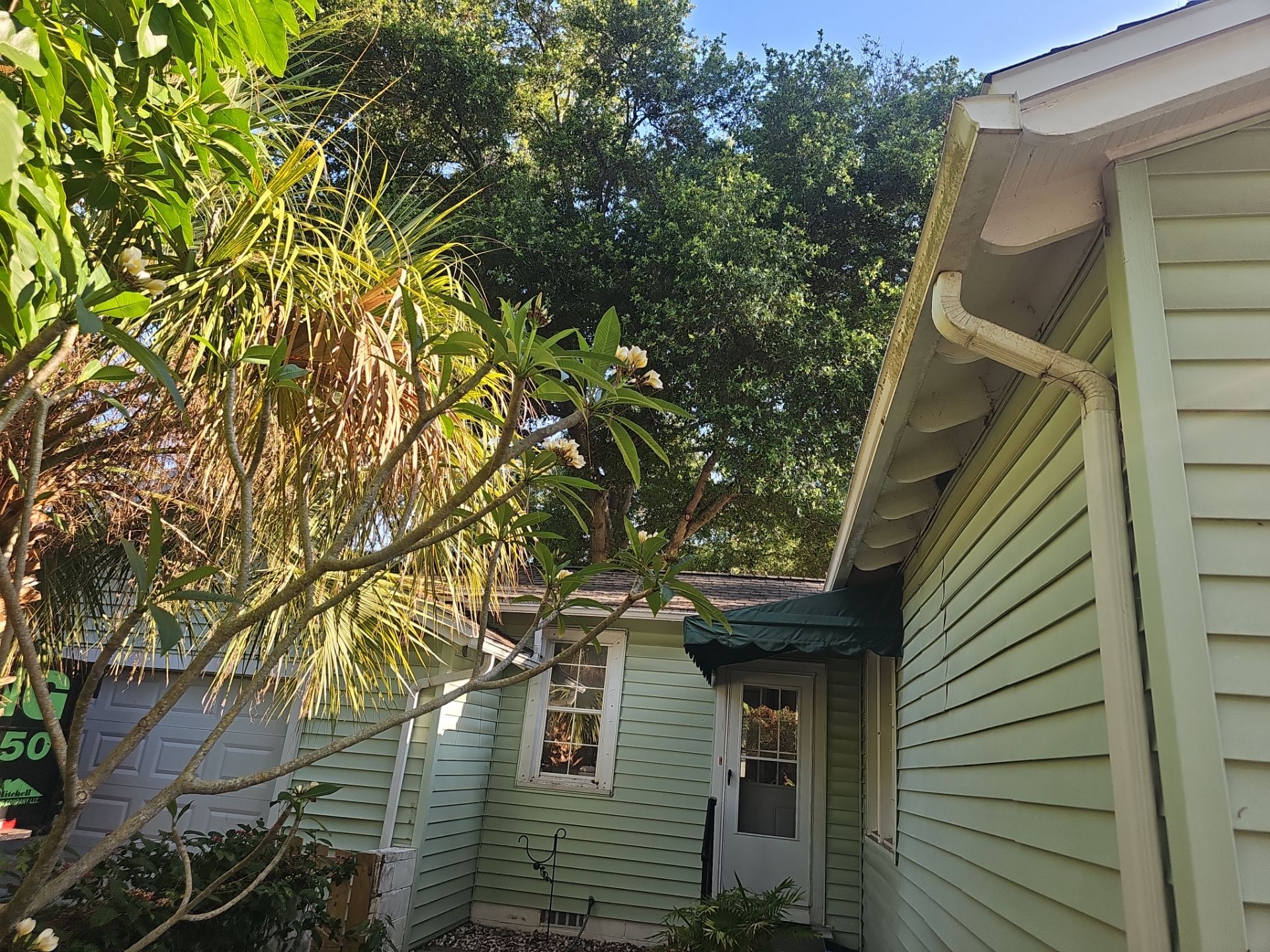 Project in Gulfport 33707 by Mitchell Roofing Company LLC