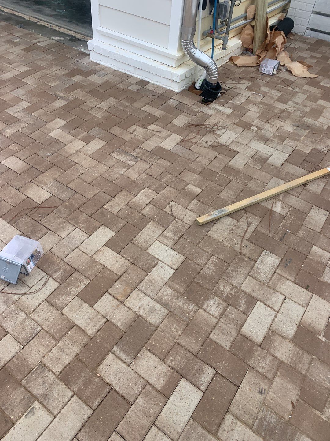 Half-Round Gutters in Galvalume Color in Santa Rosa Beach FL by Gutter Professors