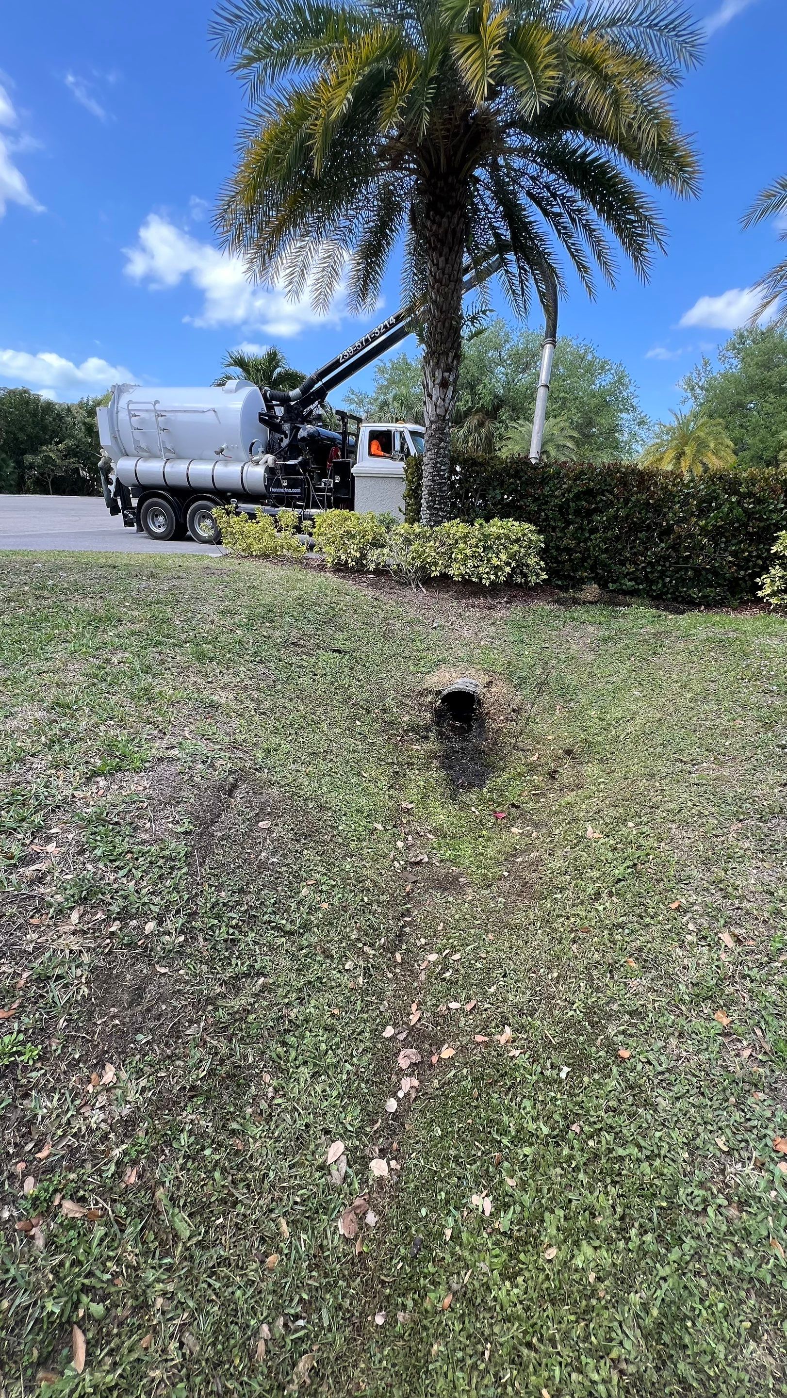 Estero Community Stormwater System Maintenance by APS Power & Water