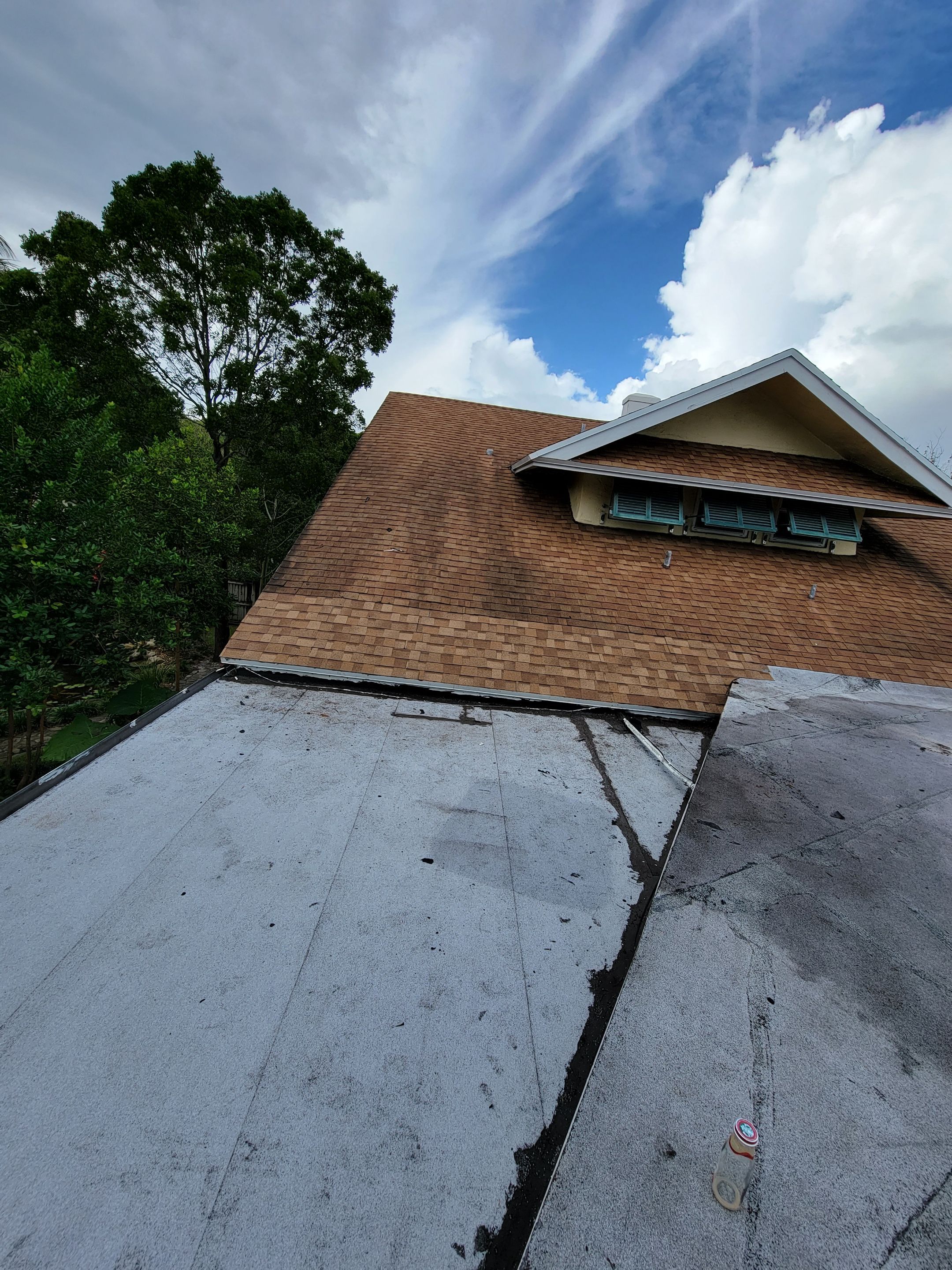 NE 5th Ave, Pompano Beach, FL by G&J Roofing 