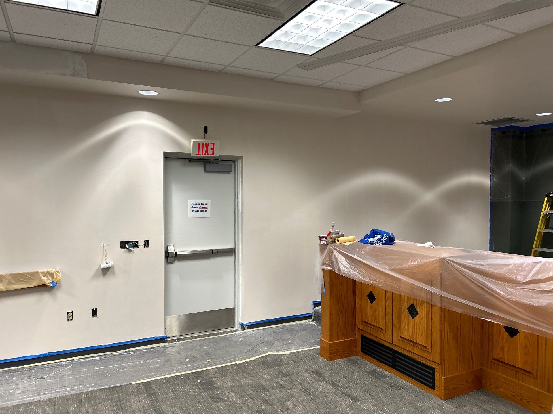 Wallpaper removal and Painting by Gordon Painting
