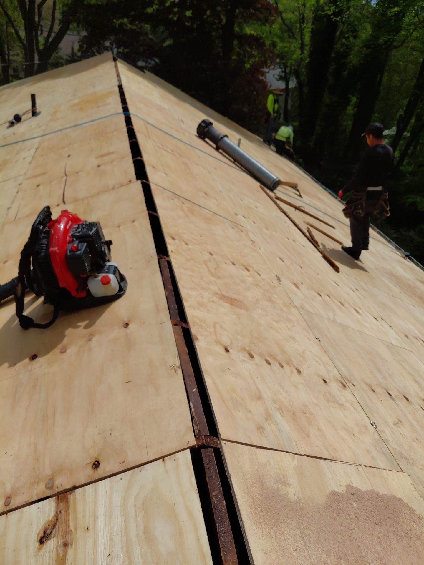 Annandale: Residential Roof Replacement with CertainTeed Landmark in Moire Black by RM Banning, Inc.