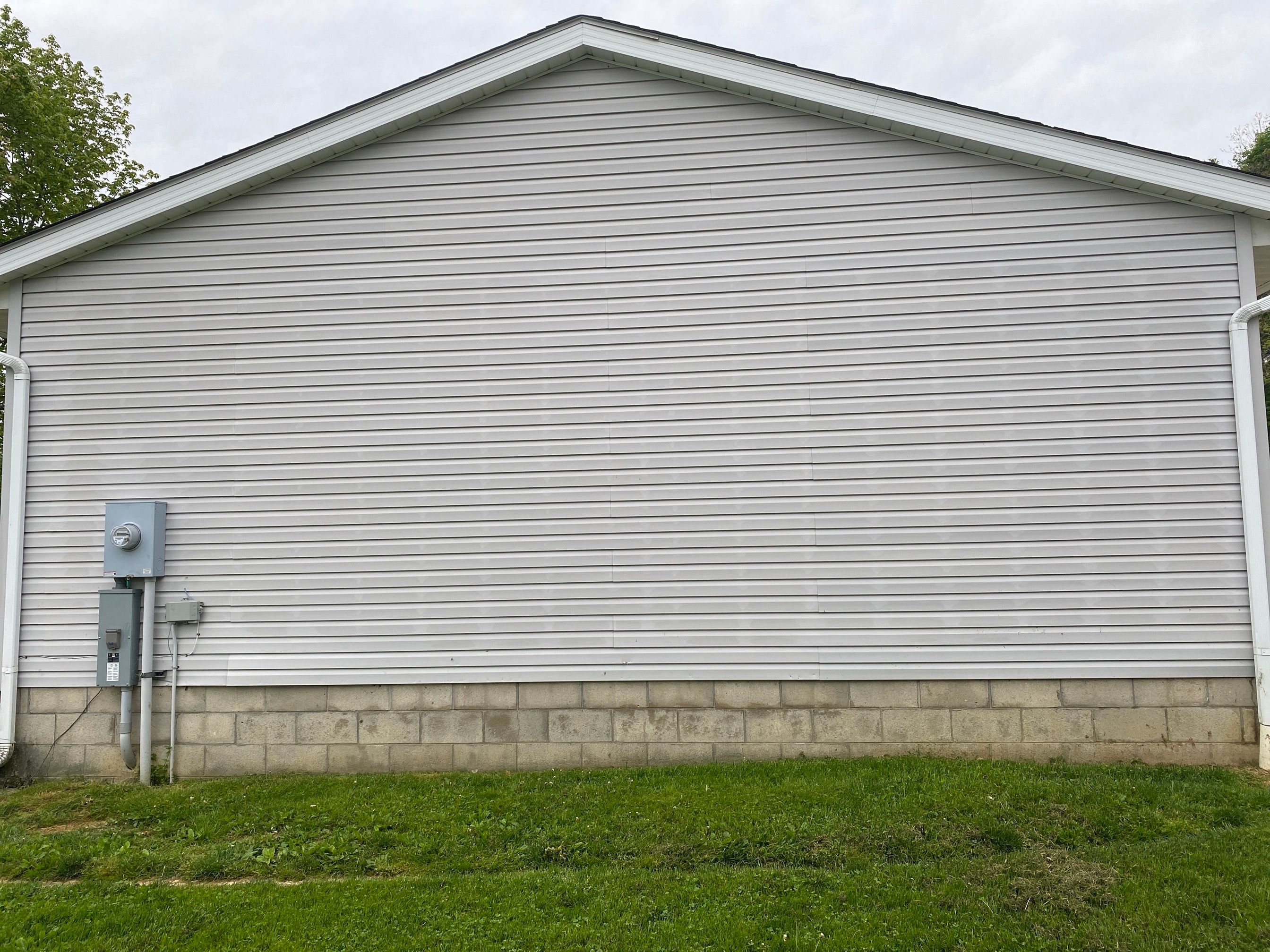 New Roof Installation by Best Exteriors Inc