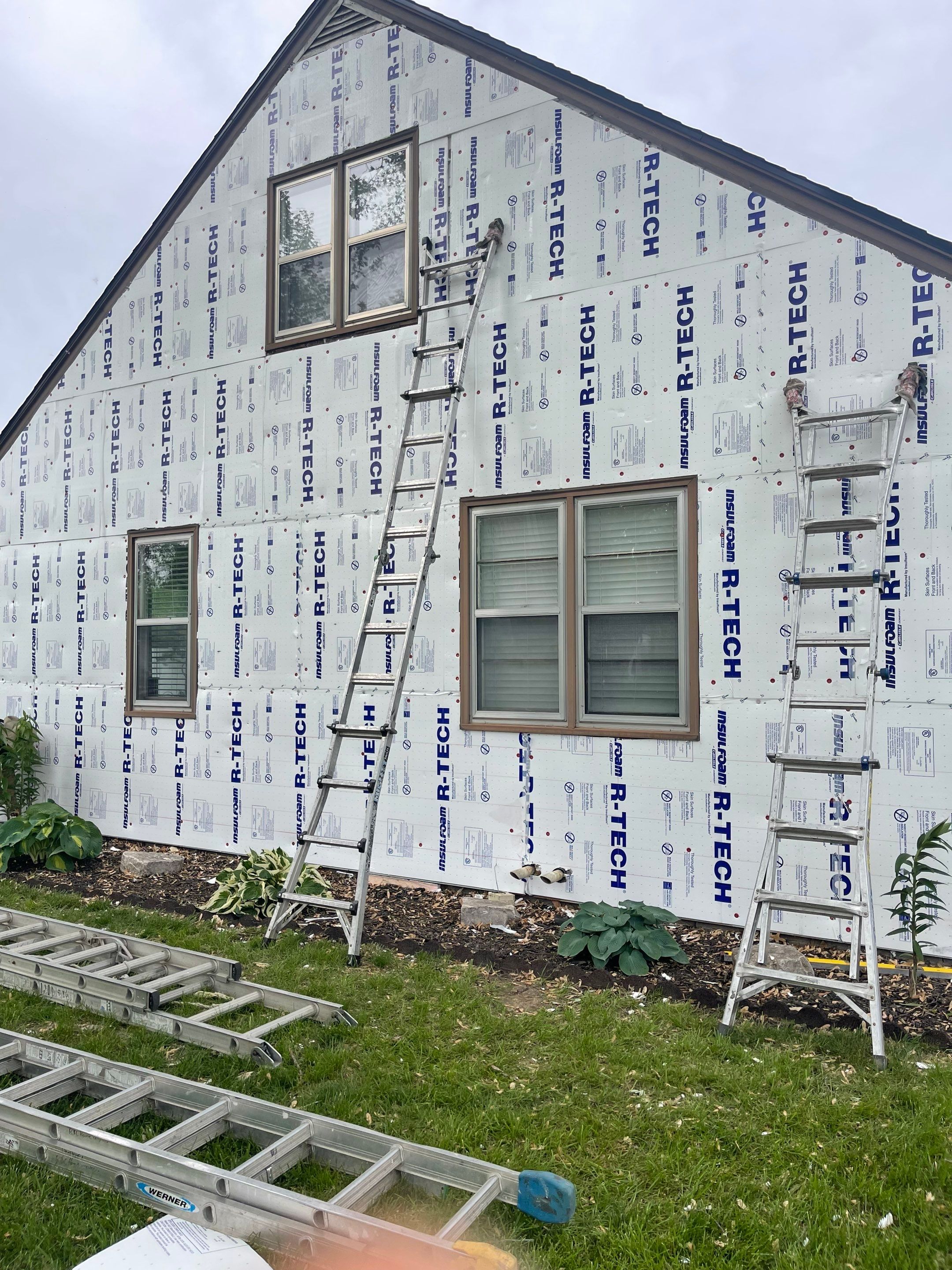James Hardie by Lightning Exteriors