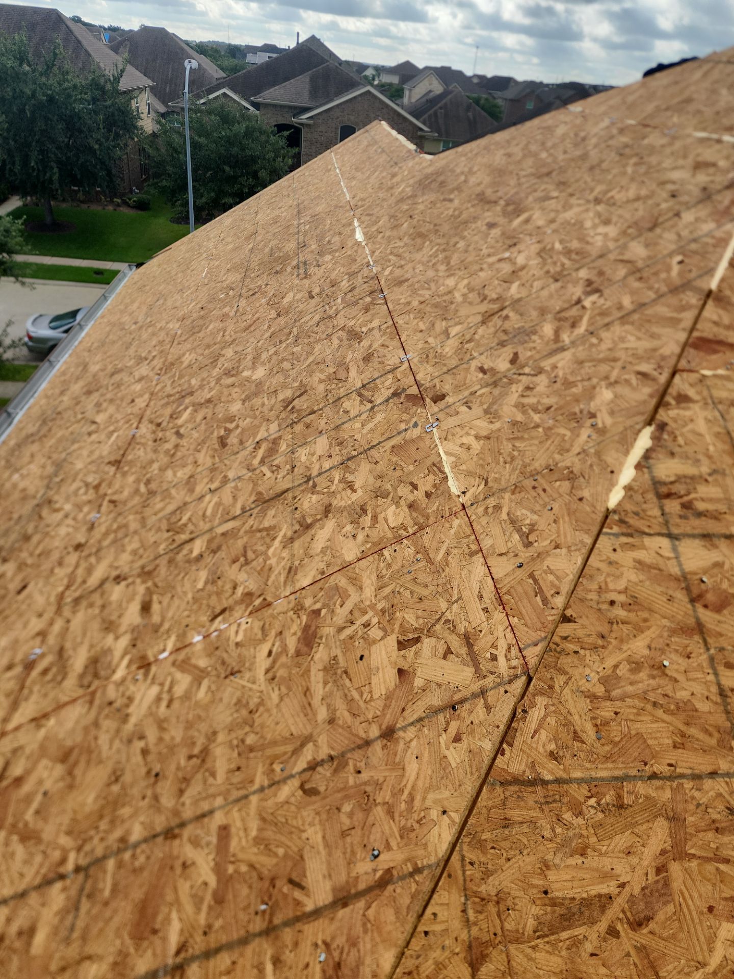 Residential Roofing Installation using Owen's Corning Duration (Lifetime) Shingles by Roof Repair Company