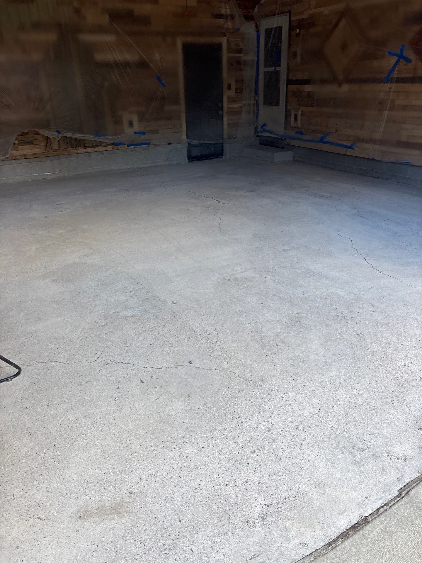 Garage  by Freedom Concrete Coatings. 