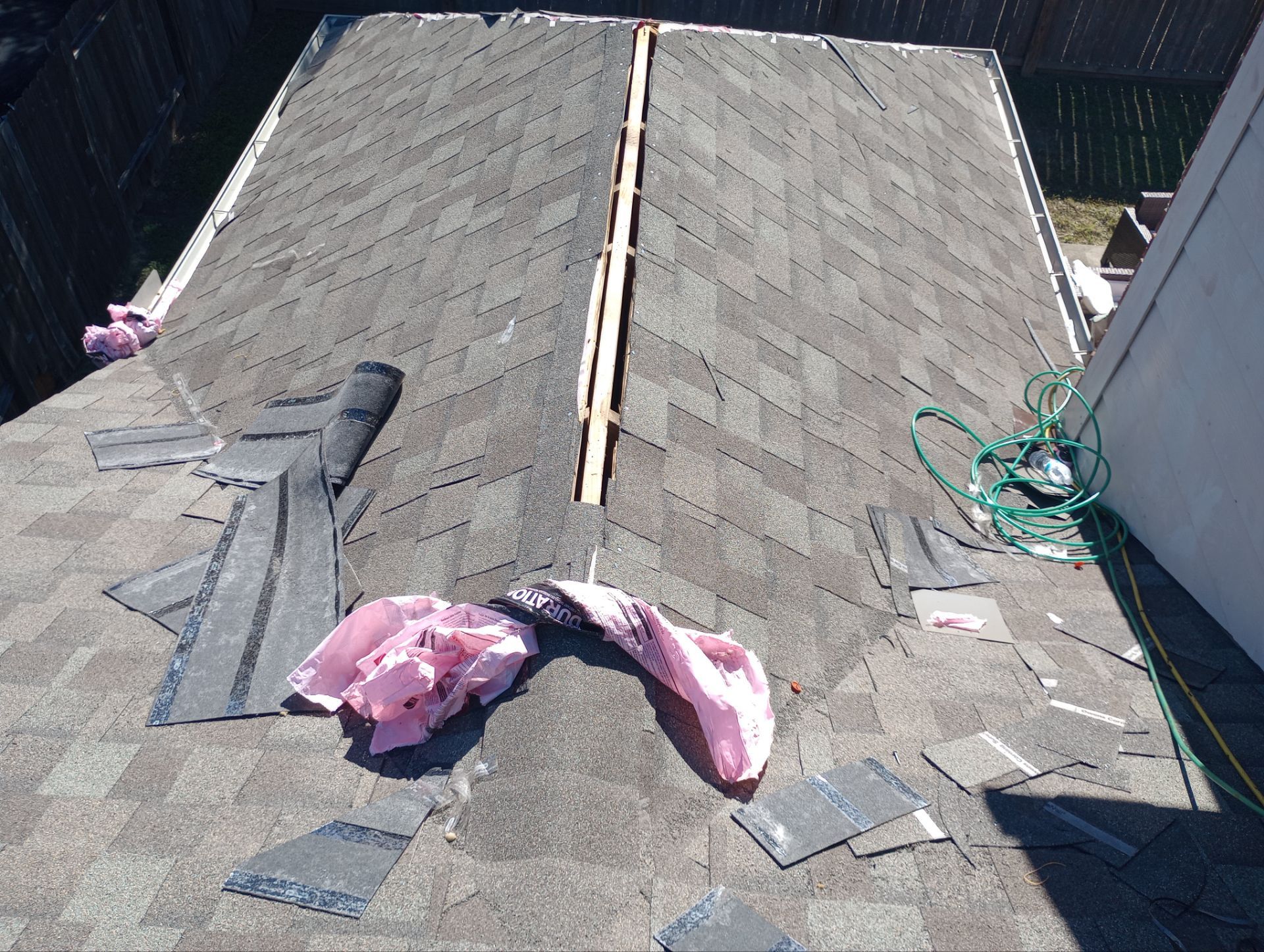 Residential Roofing Installation using Owen's Corning Duration (Lifetime) Shingles by Roof Repair Company