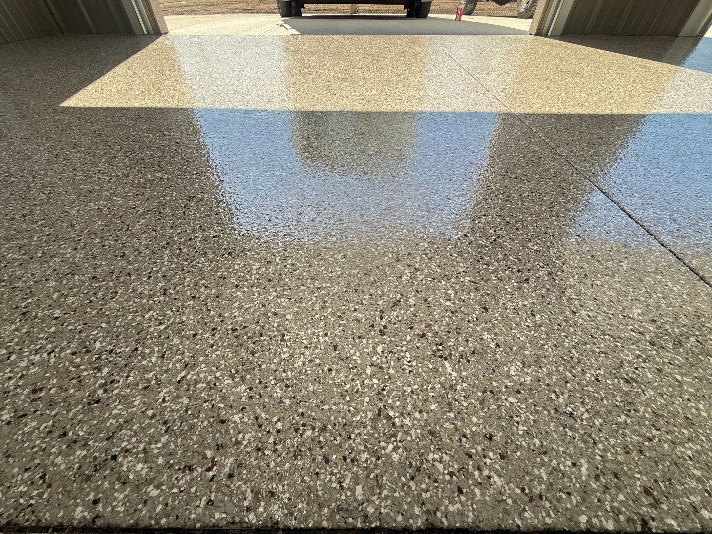 Creekbed Flake Coating in Woonsocket, SD by Select Painting, Coatings & Garage Cabinets